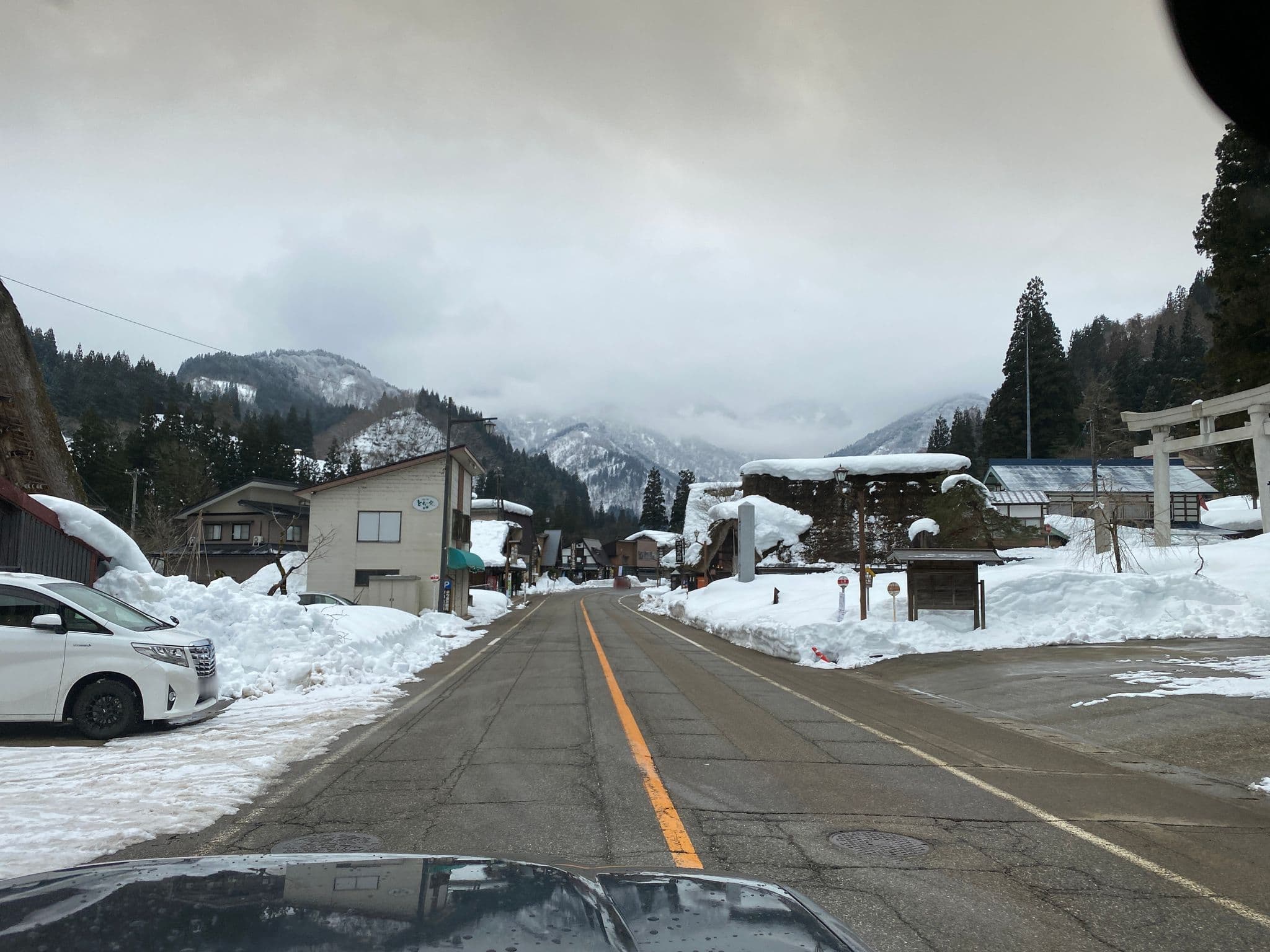 Street view near 北ぶら合掌民宿, Nanto — © akimasa (CC BY-SA · Mapillary)