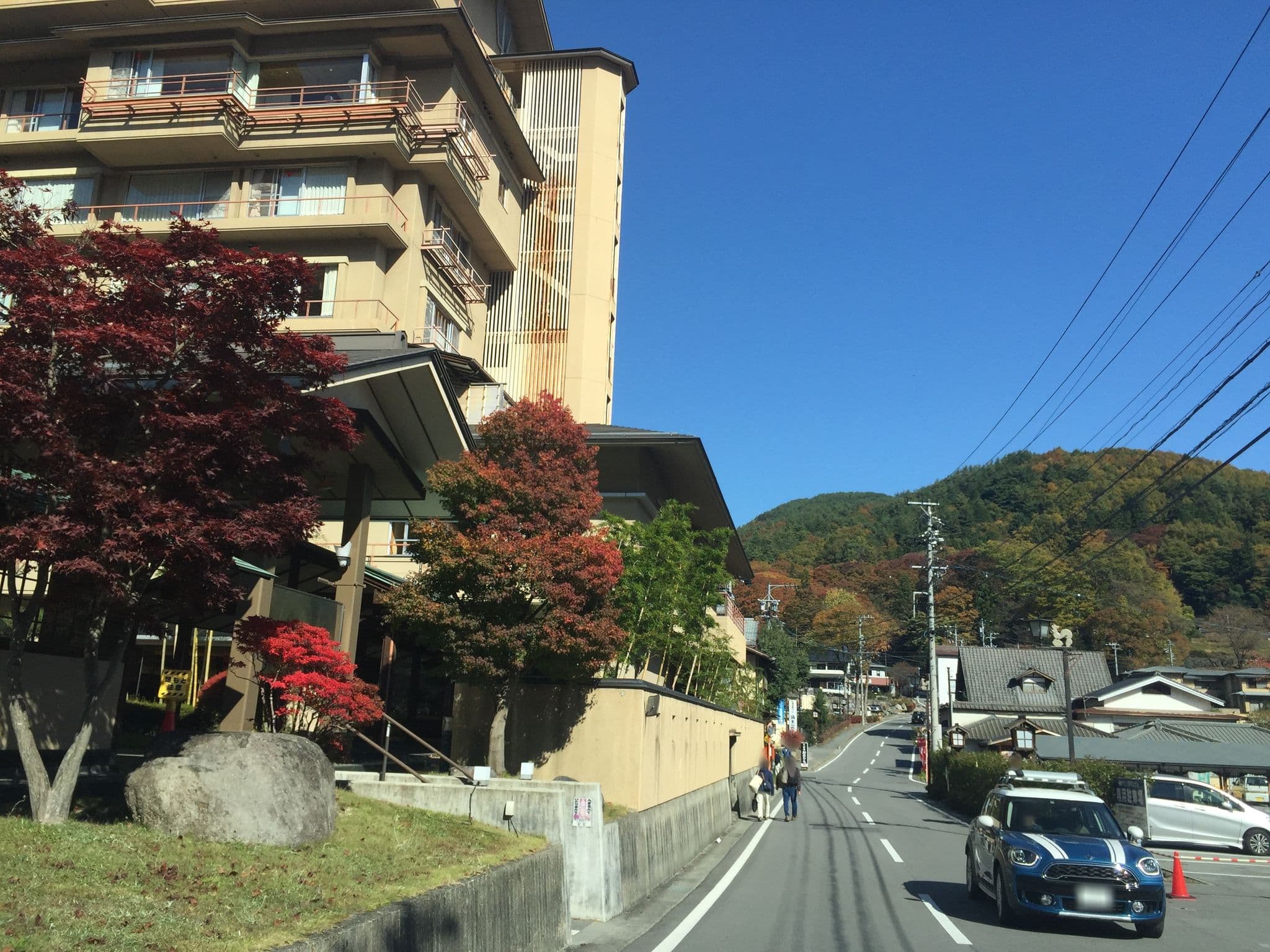 Street view near 昼神グランドホテル 天心, Komaba — © kouki (CC BY-SA · Mapillary)