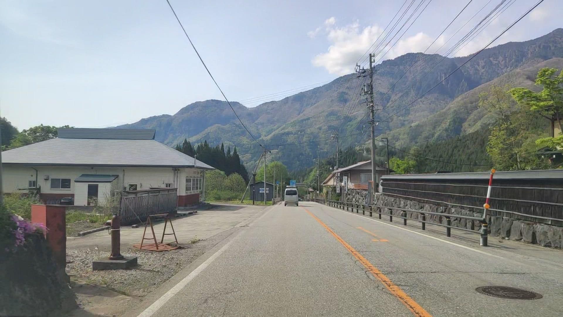 Street view near 奥飛騨百姓座敷と源泉の宿 旅館 藤屋, Takayama — © drivephotograph (CC BY-SA · Mapillary)