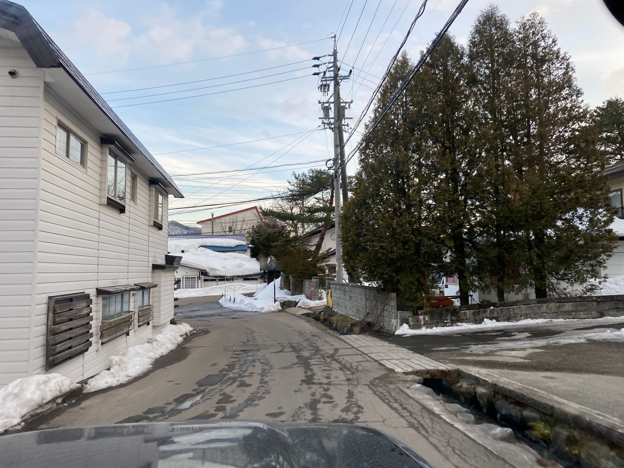 Street view near スラロームイン かじや, Hakuba — © akimasa (CC BY-SA · Mapillary)