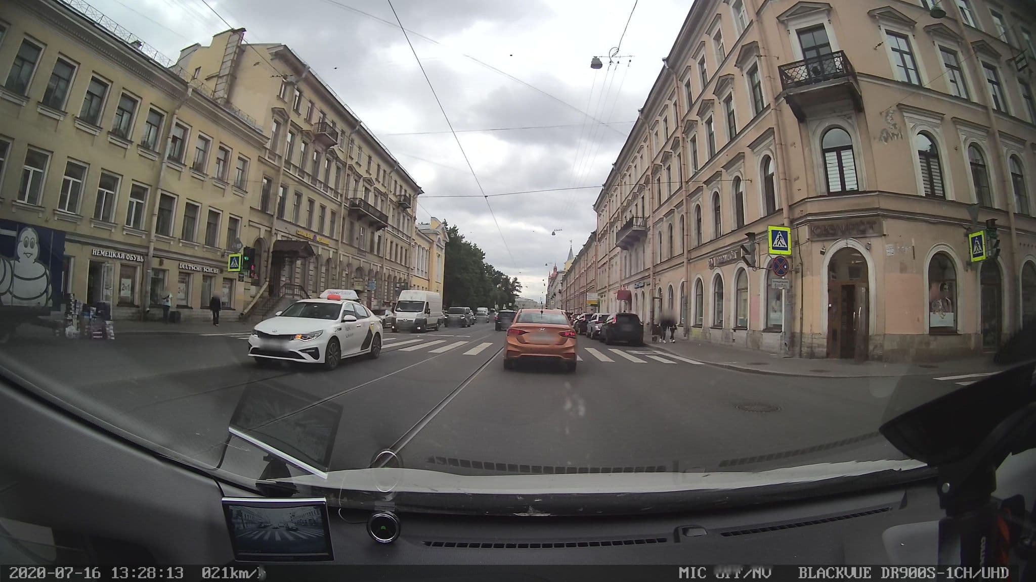 Street view near Select Hotel, Admiralteisky — © petunder (CC BY-SA · Mapillary)