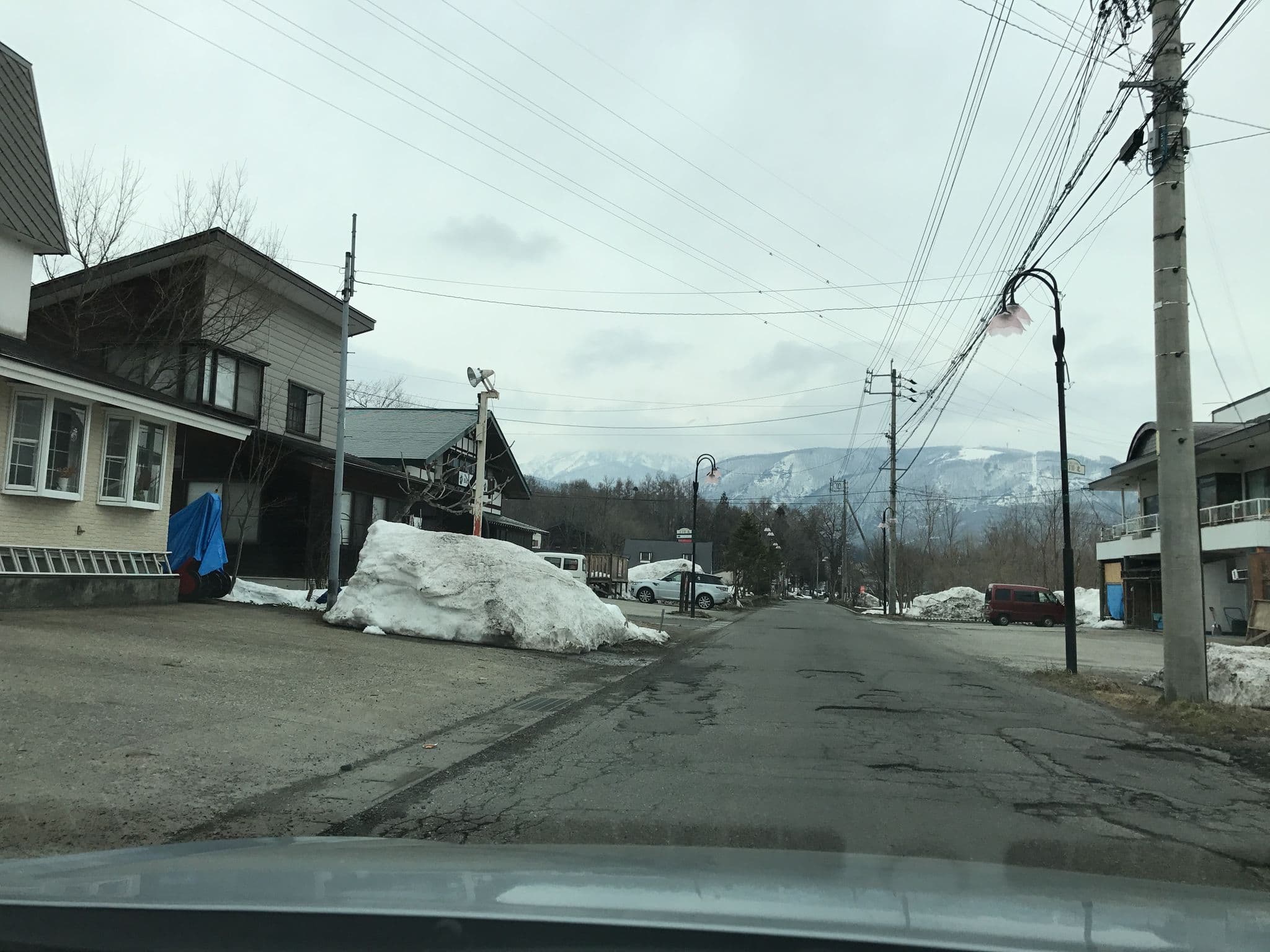 Street view near ホテルラヴィーニュ白馬, Hakuba — © nishiokya (CC BY-SA · Mapillary)