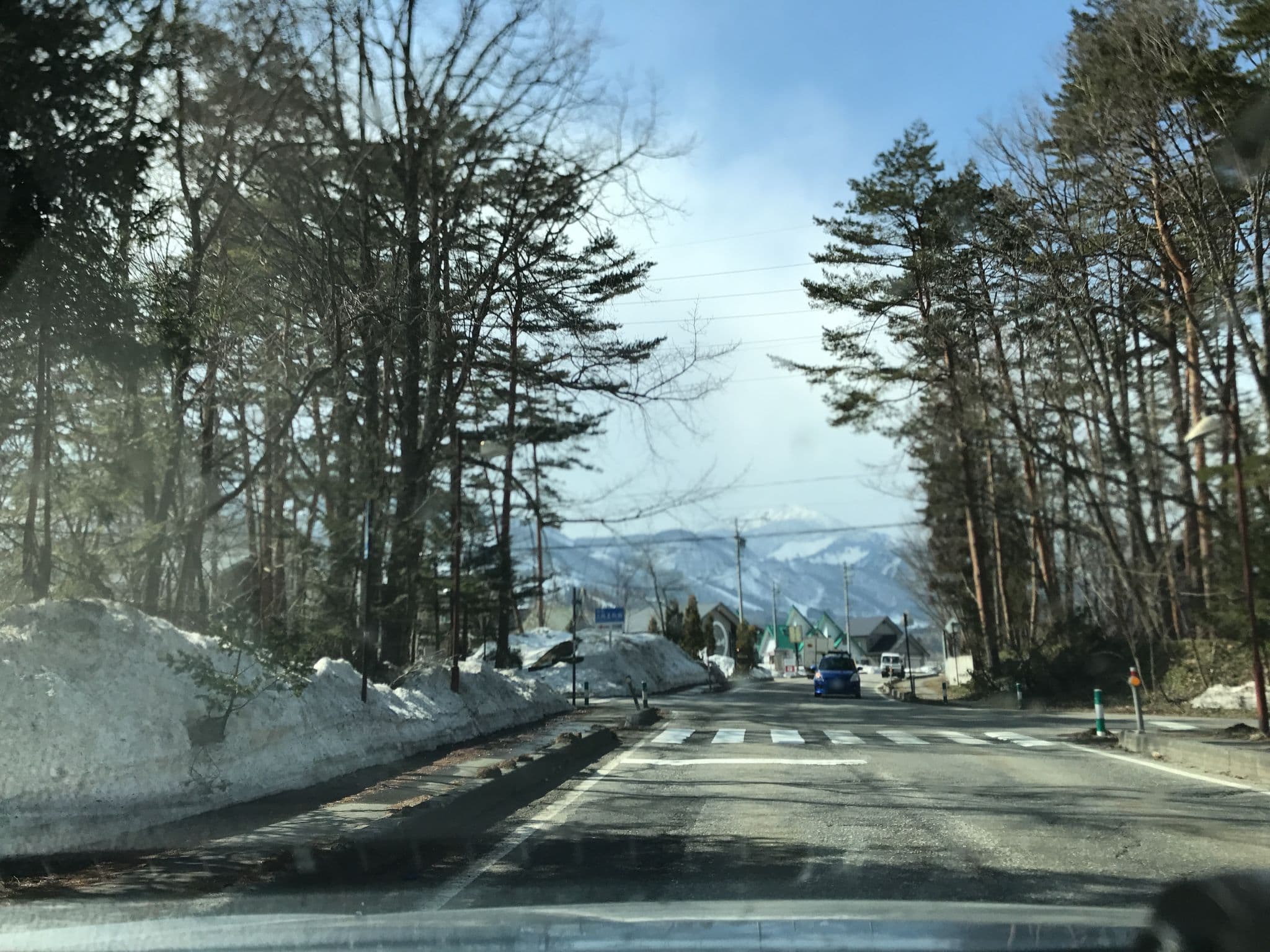 Street view near Pension Nostalgia, Hakuba — © nishiokya (CC BY-SA · Mapillary)