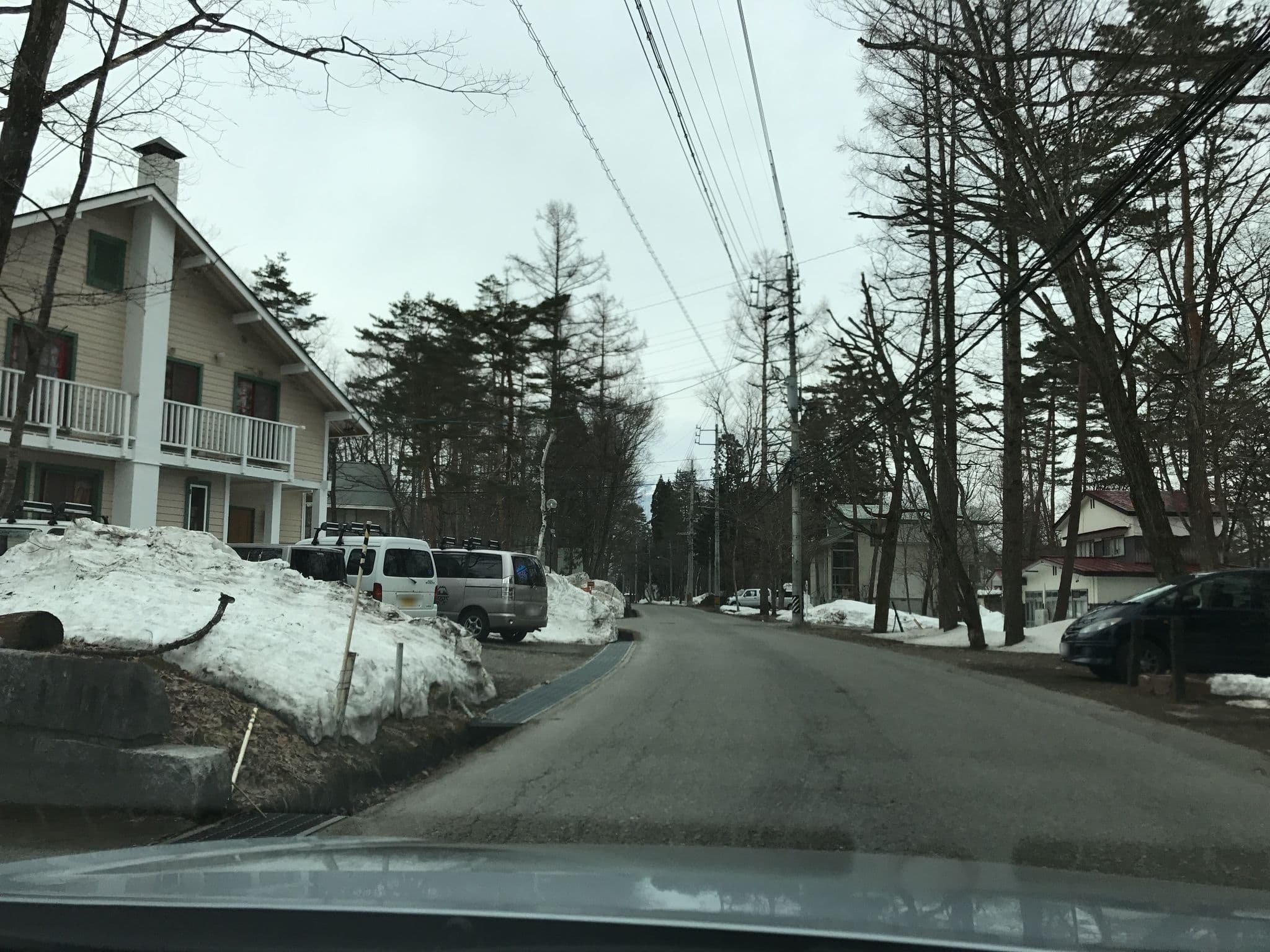 Street view near 白馬のオーベルジュ・レストラン&ホテル トロイメライ, Hakuba — © nishiokya (CC BY-SA · Mapillary)