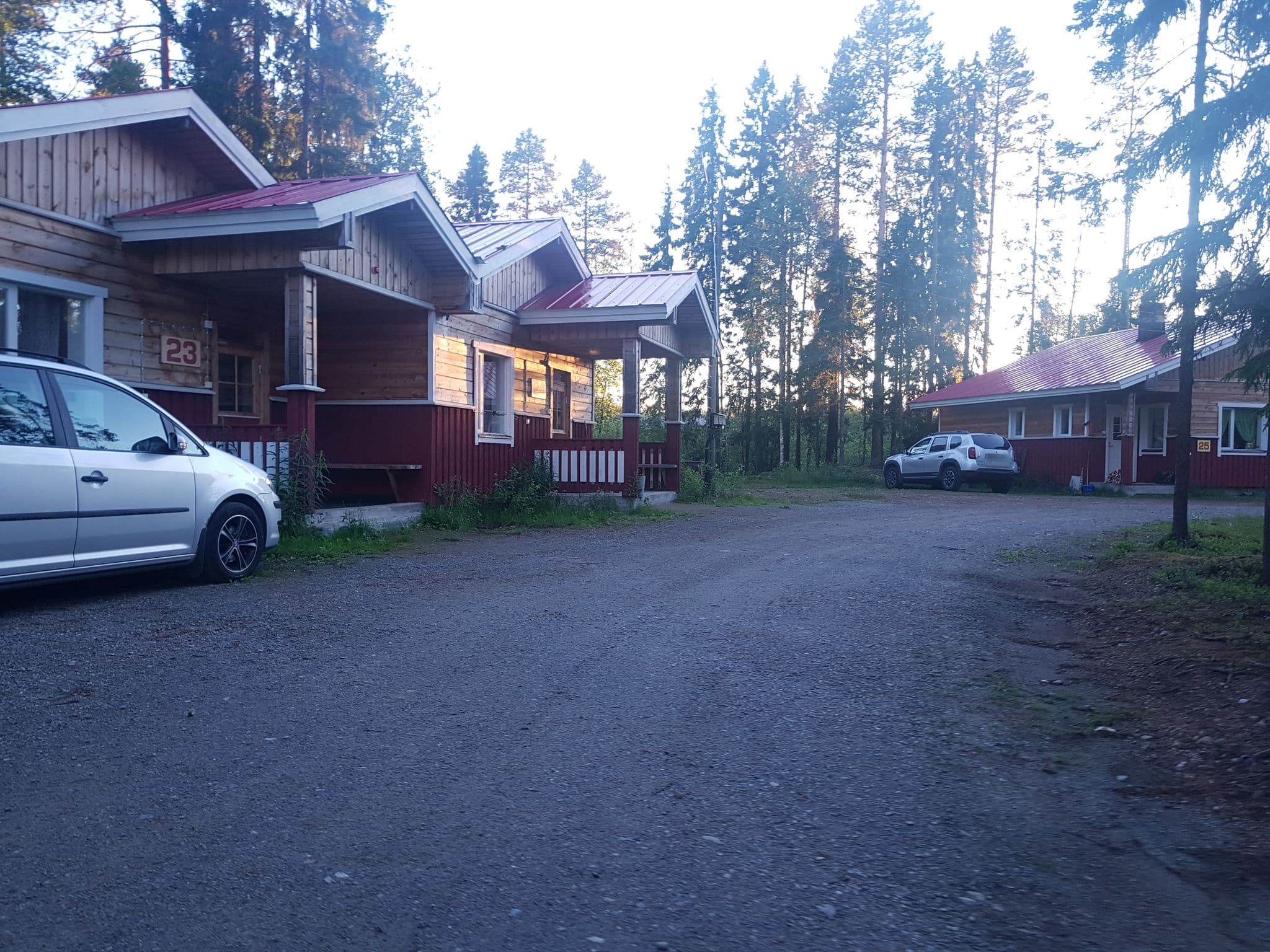 Street view near 21, Kostomuksha — © houtari (CC BY-SA · Mapillary)