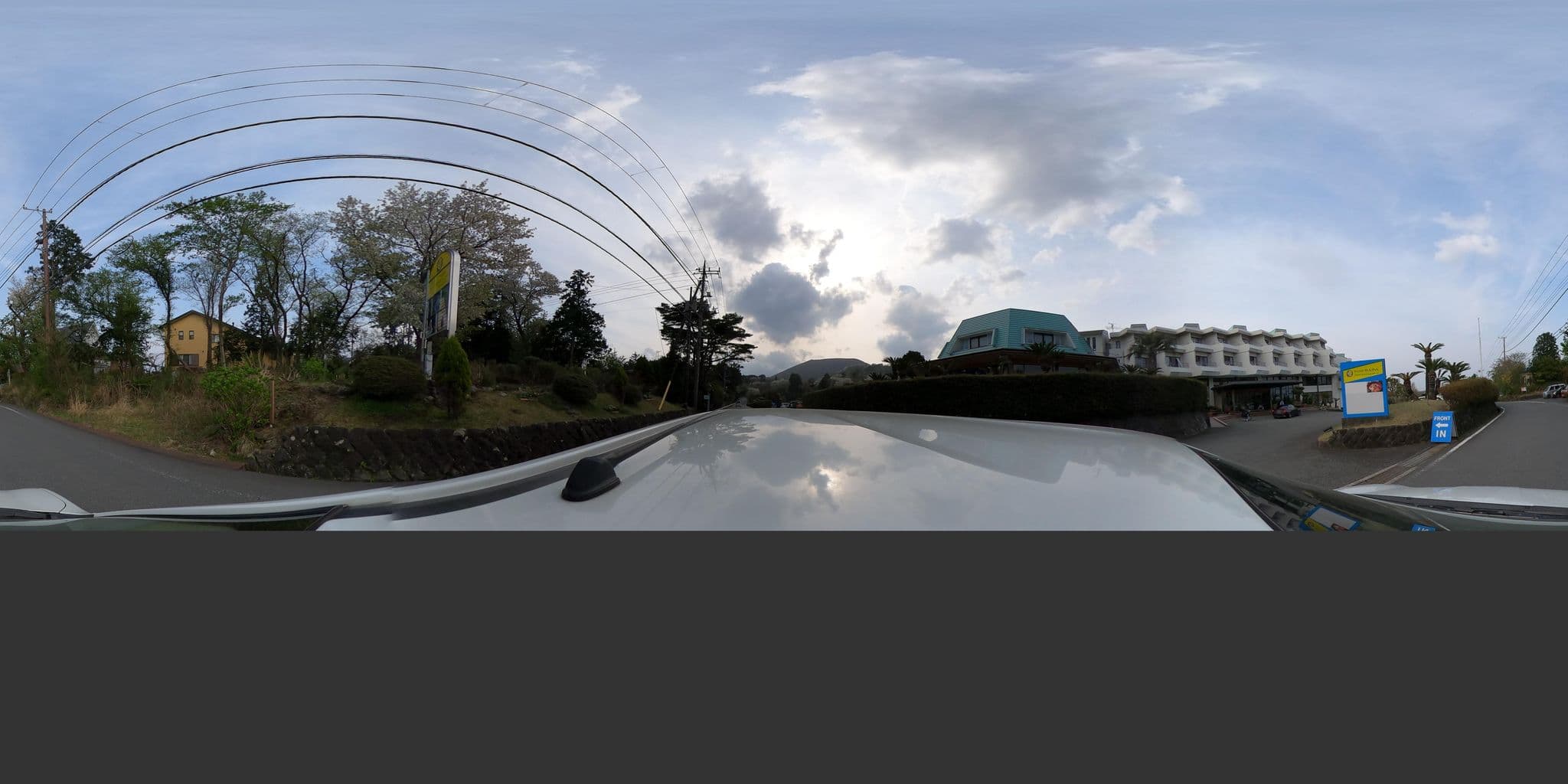 Street view near 伊豆高原わんわんパラダイス ホテル&コテージ, Itō — © 24dakenlo (CC BY-SA · Mapillary)