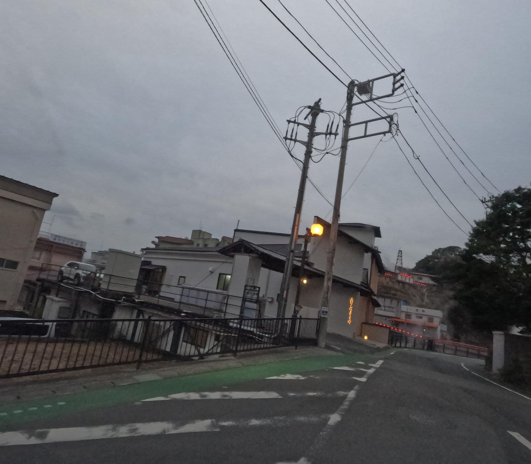 Street view near 国民宿舎 伊豆熱川荘, Inatori — © rsnaru (CC BY-SA · Mapillary)