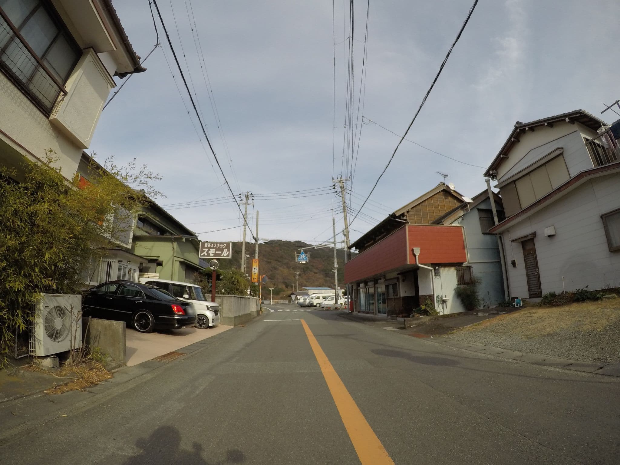 Street view near 宇久須温泉四季の里 まきば, Nishina — © kudarisenmon (CC BY-SA · Mapillary)