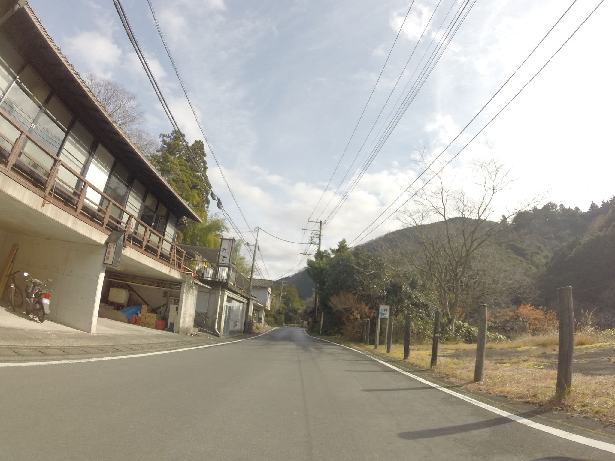 Street view near いろりの宿三吉, Shuzenji — © kudarisenmon (CC BY-SA · Mapillary)