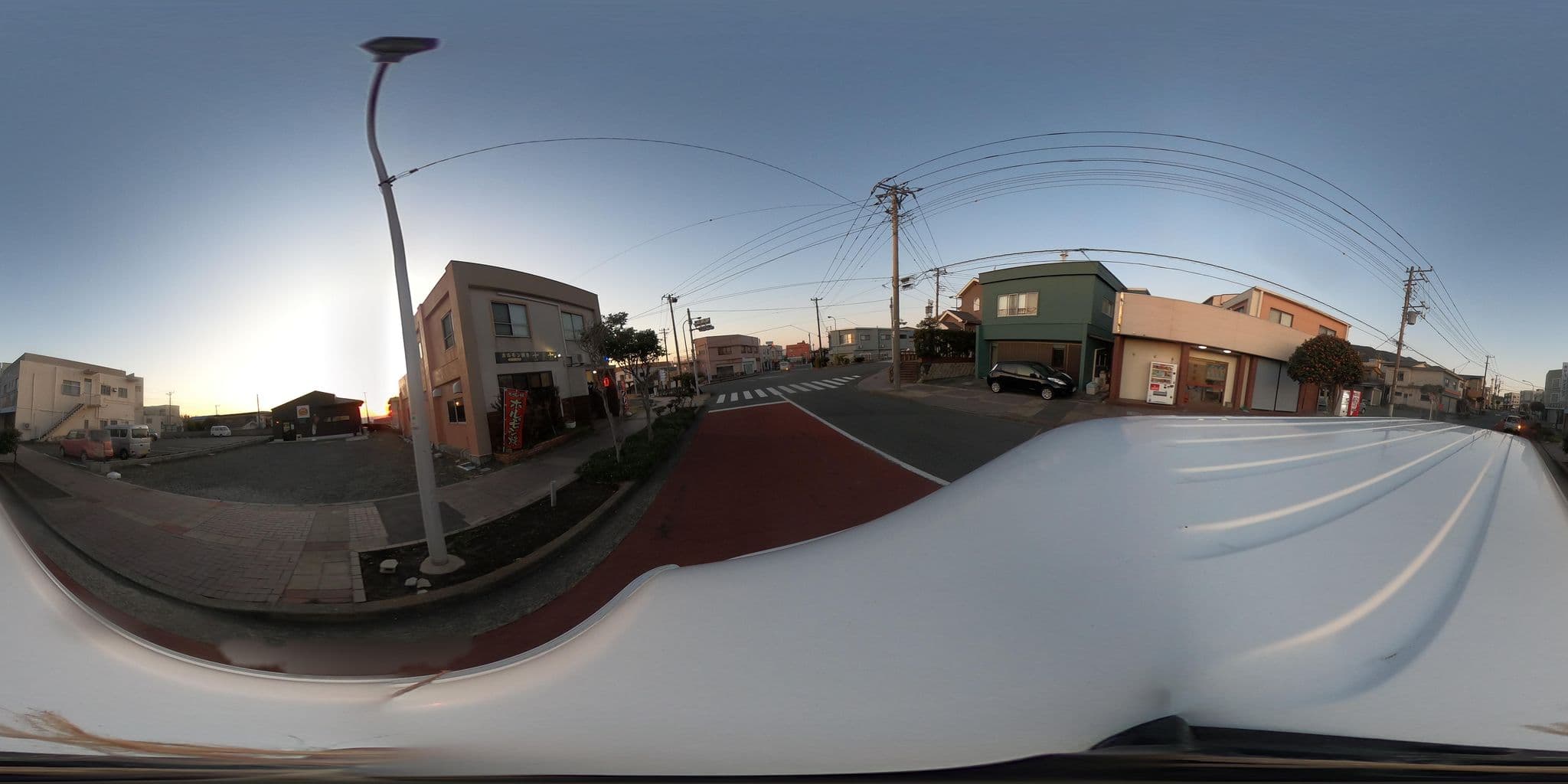Street view near カプセルホテル アイランド伊豆大島, Inatori — © momomomomo (CC BY-SA · Mapillary)