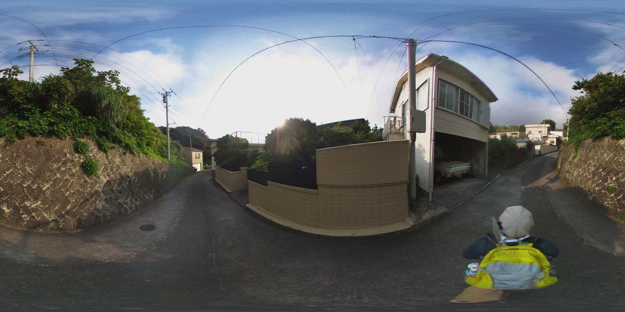 Street view near 旅館さわや, Kōzushima — © mura (CC BY-SA · Mapillary)