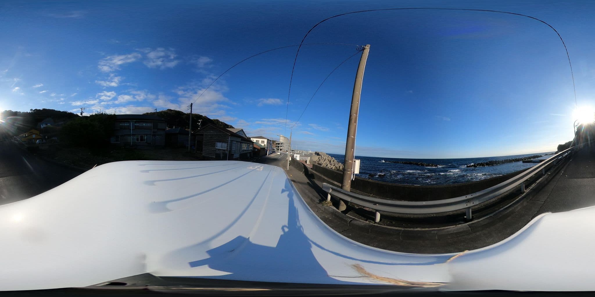 Street view near 公秀旅館, Inatori — © momomomomo (CC BY-SA · Mapillary)