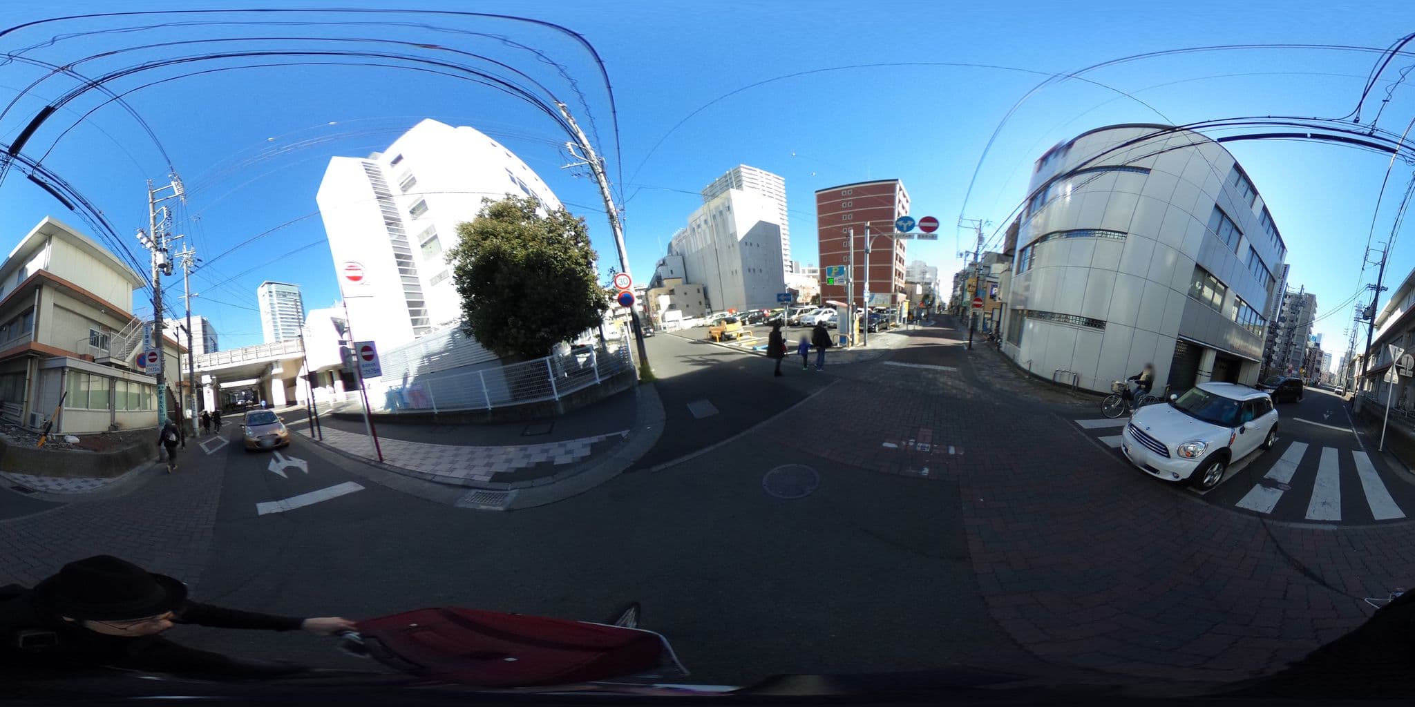 Street view near ホテルプリヴェ 静岡, Shizuoka — © gatuhiko6051 (CC BY-SA · Mapillary)