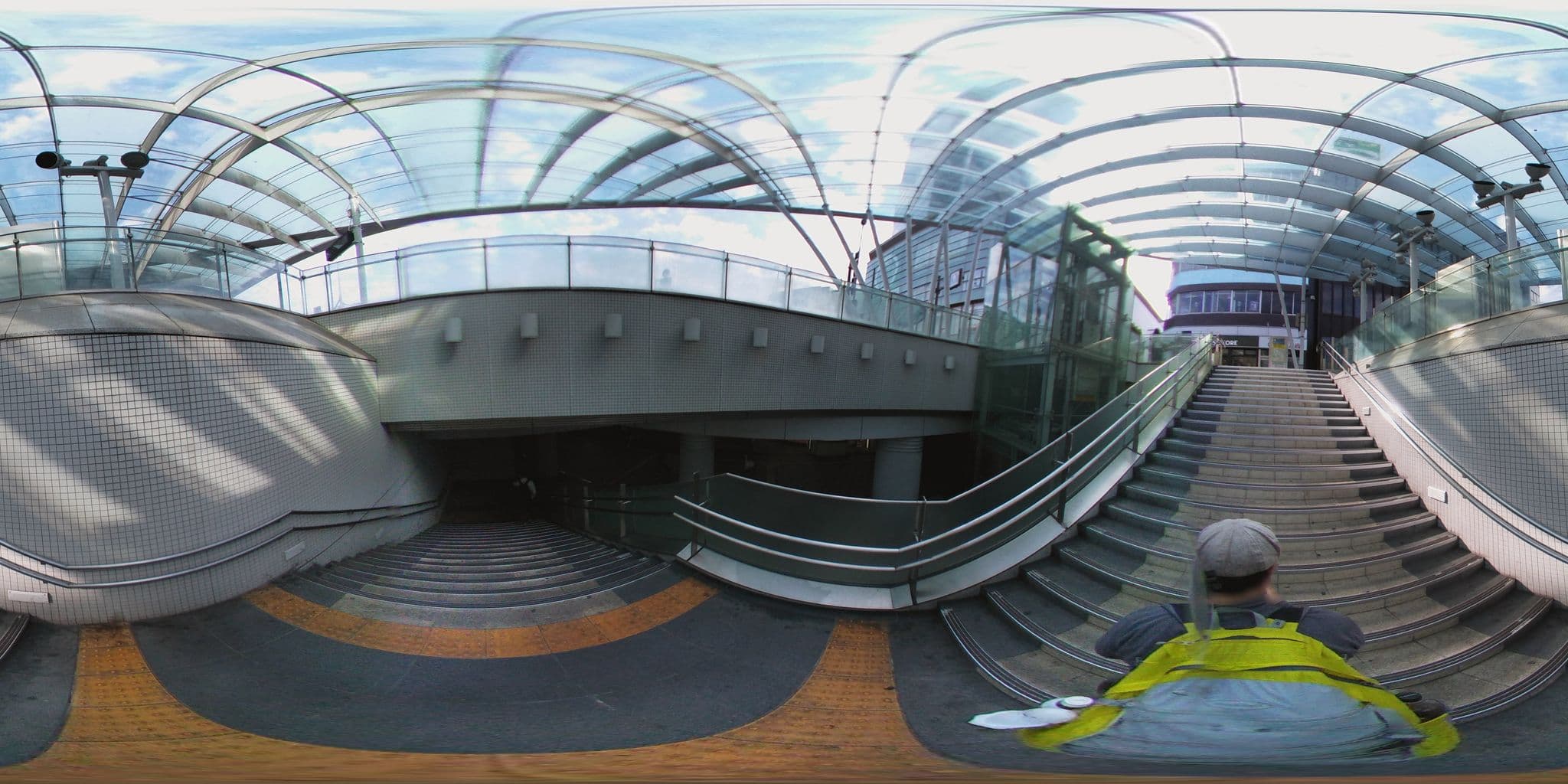 Street view near Co-Ya Hostel & Bar Lounge, Shizuoka — © mura (CC BY-SA · Mapillary)