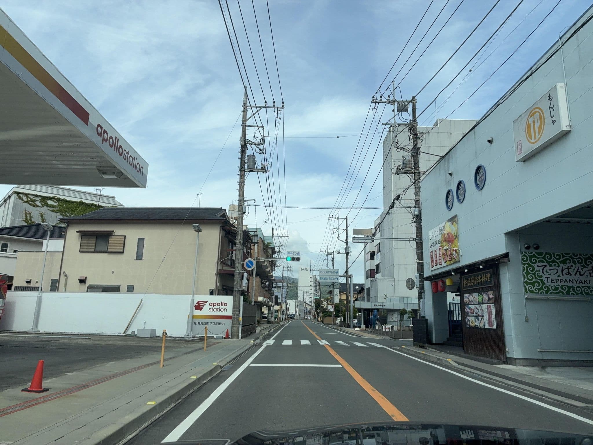 Street view near 大観荘, Izunokuni — © S_KAMO (CC BY-SA · Mapillary)