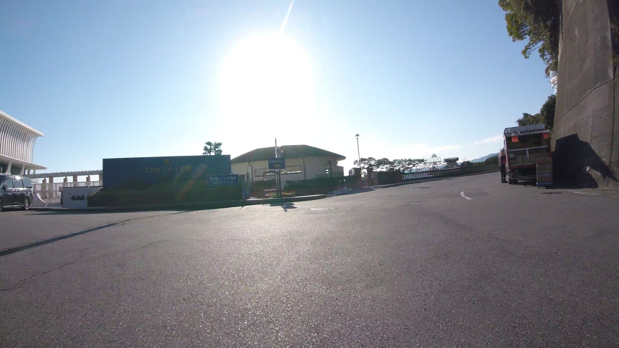 Street view near ホテル ニューアカオ 翡翠の間, Atami — © unoshun (CC BY-SA · Mapillary)