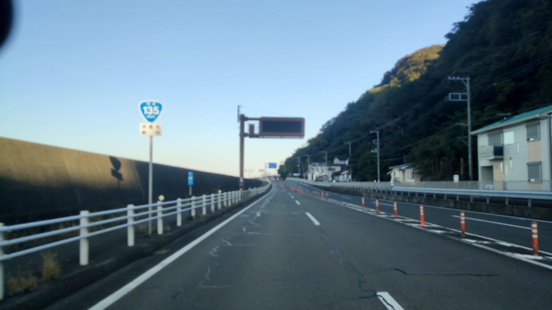 Street view near りんうっど, Itō — © drivephotograph (CC BY-SA · Mapillary)