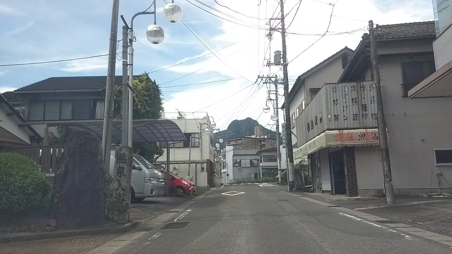 Street view near 一二三荘, Izu — © drivephotograph (CC BY-SA · Mapillary)