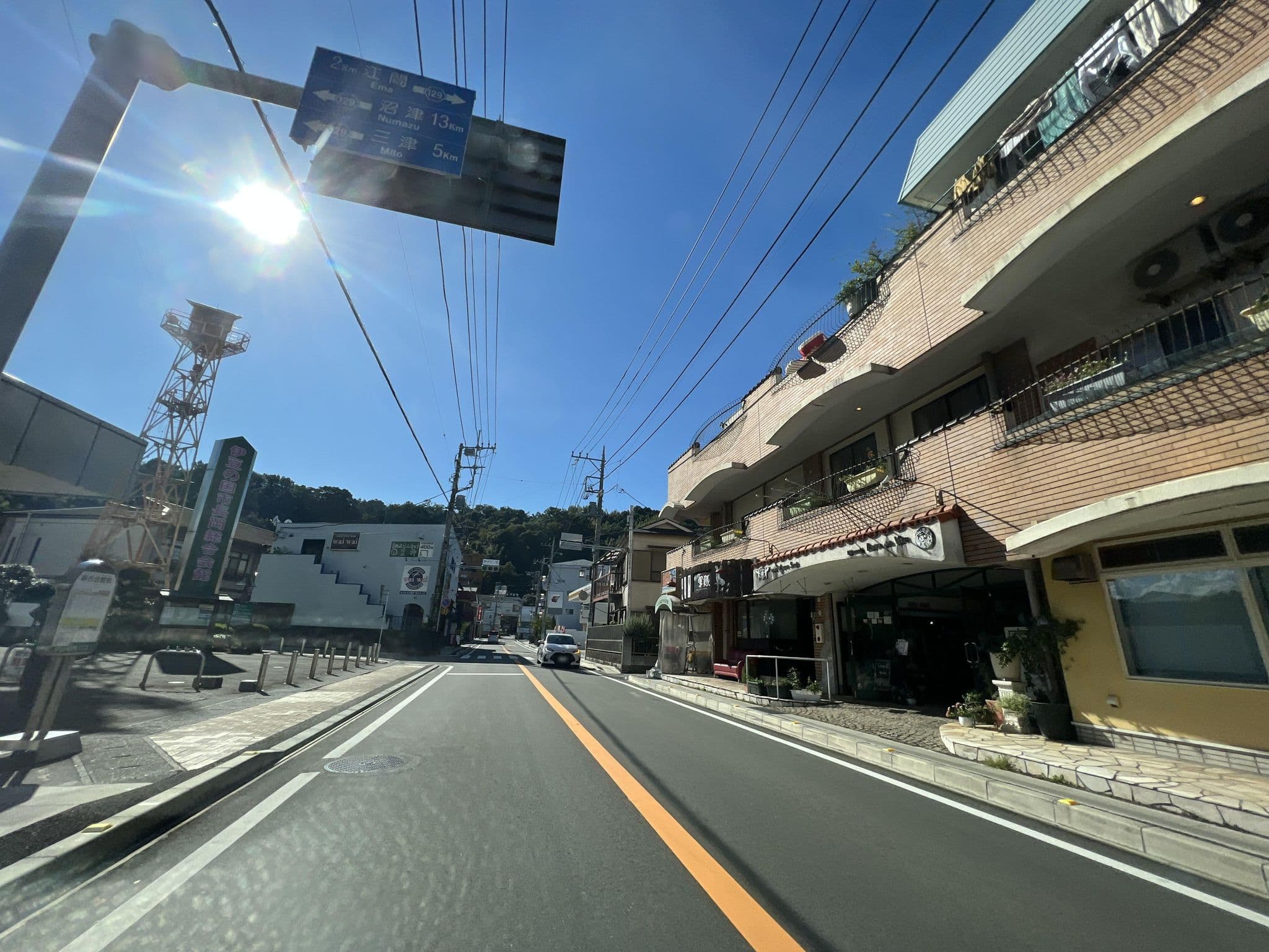 Street view near 伊豆長岡 アクアサンタホテル, Izunokuni — © kojiroucircle (CC BY-SA · Mapillary)