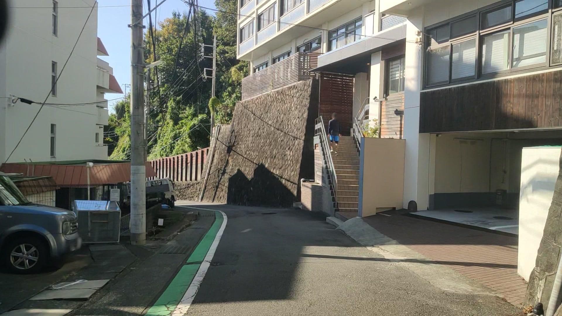 Street view near レクトーレ熱海桃山, Atami — © drivephotograph (CC BY-SA · Mapillary)