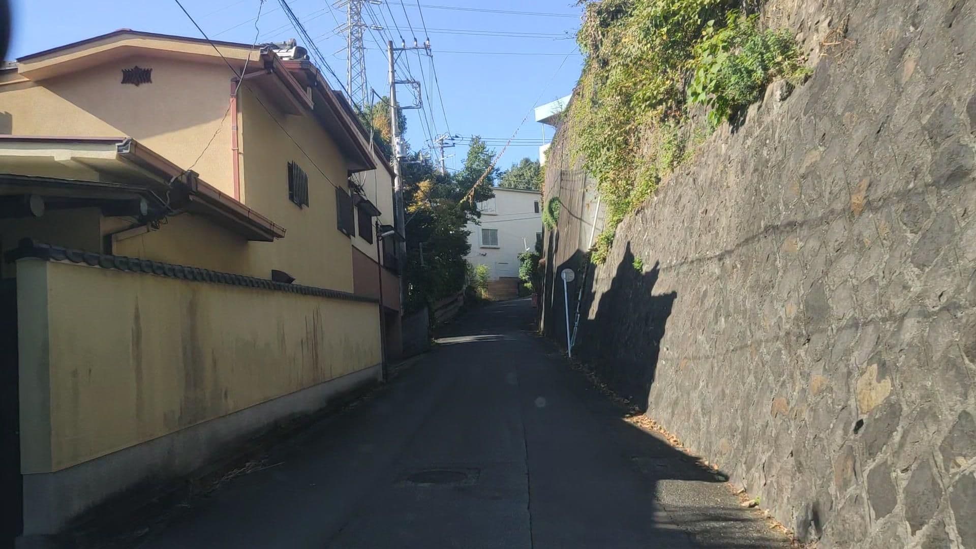 Street view near 音遊塾･ミュージックこばやし, Atami — © drivephotograph (CC BY-SA · Mapillary)