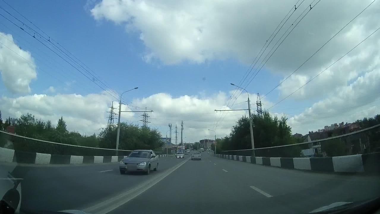Street view near Rassl contru hom, Rostov-on-Don — © alychagi (CC BY-SA · Mapillary)