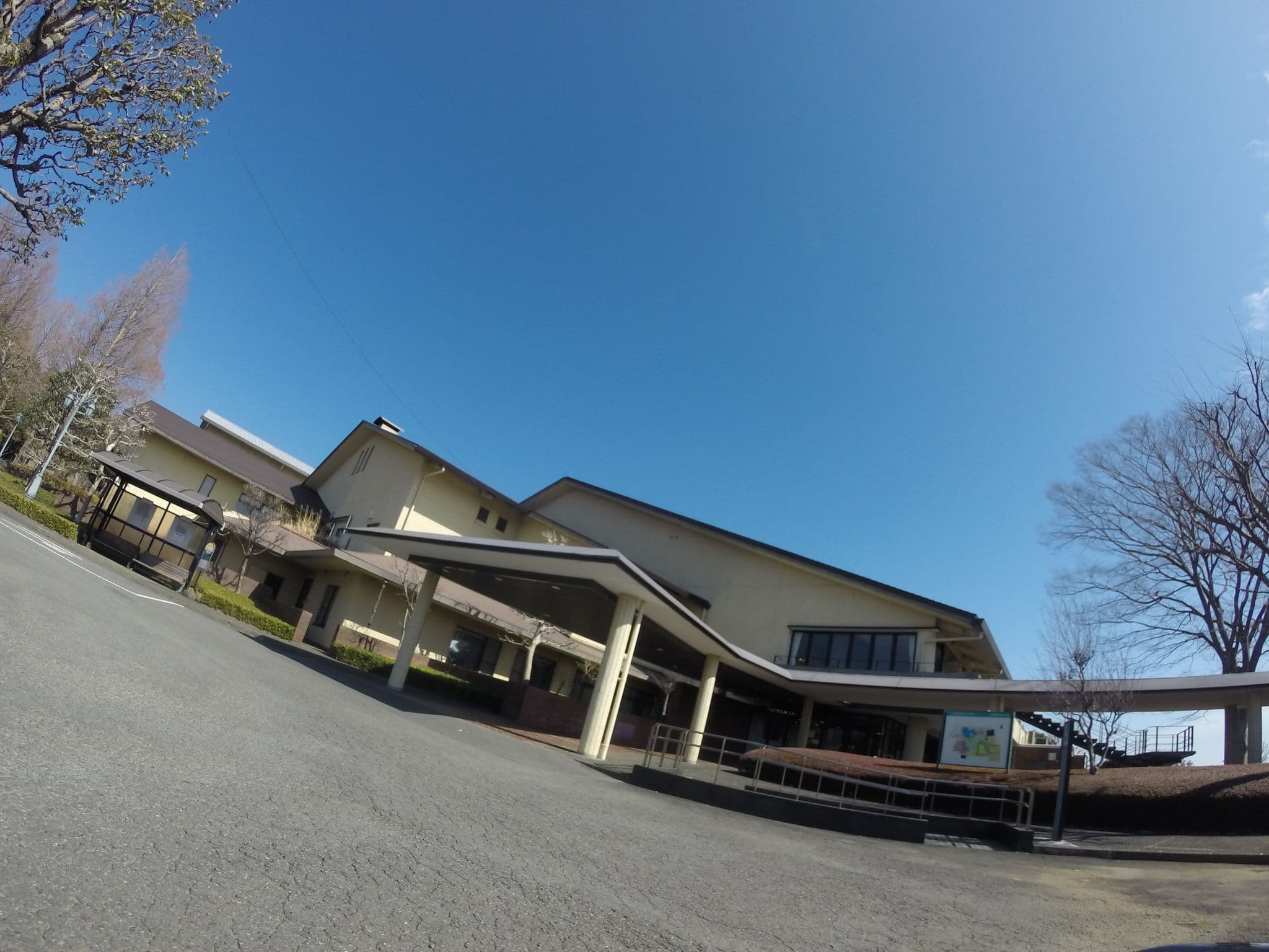 Street view near ニューウェルサンピア沼津, Numazu — © kudarisenmon (CC BY-SA · Mapillary)