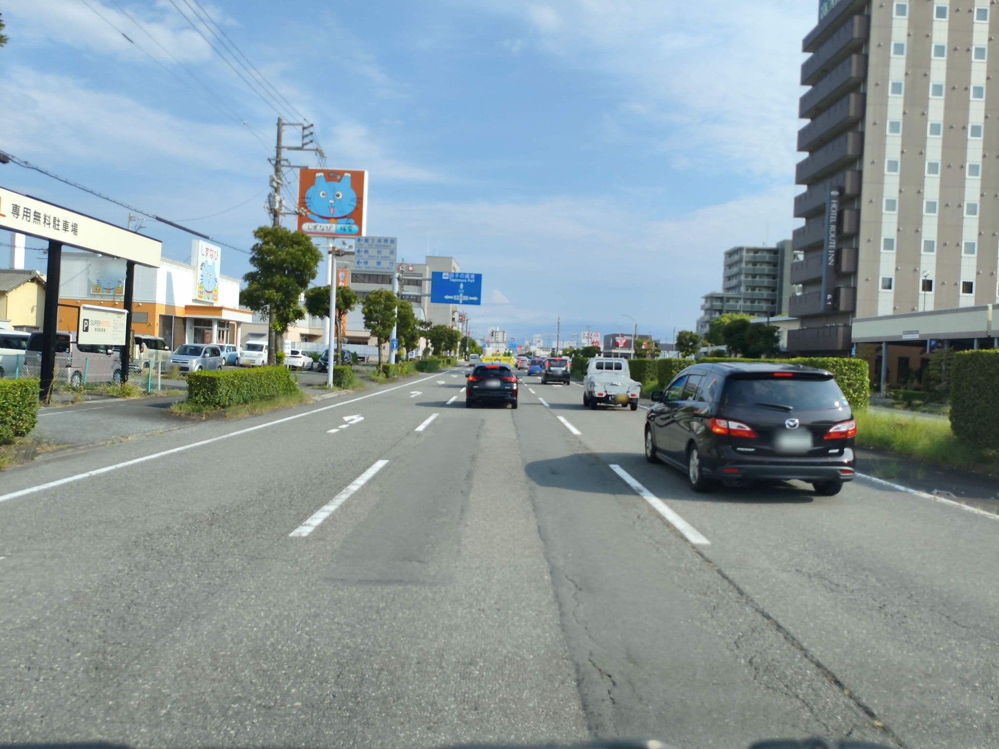 Street view near スーパーホテル富士インター, Fuji — © parond (CC BY-SA · Mapillary)