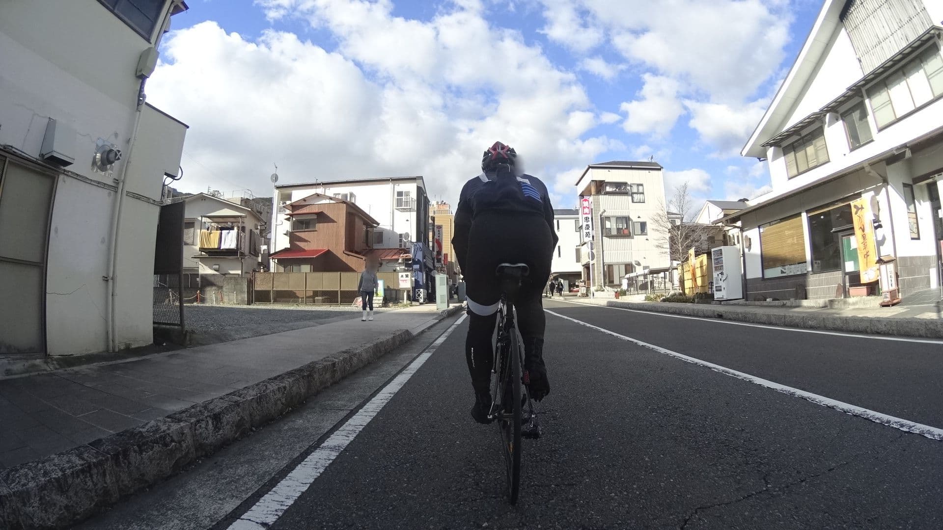 Street view near 湯河原温泉旅館 グリーン荘, Yugawara — © tmogi21a (CC BY-SA · Mapillary)