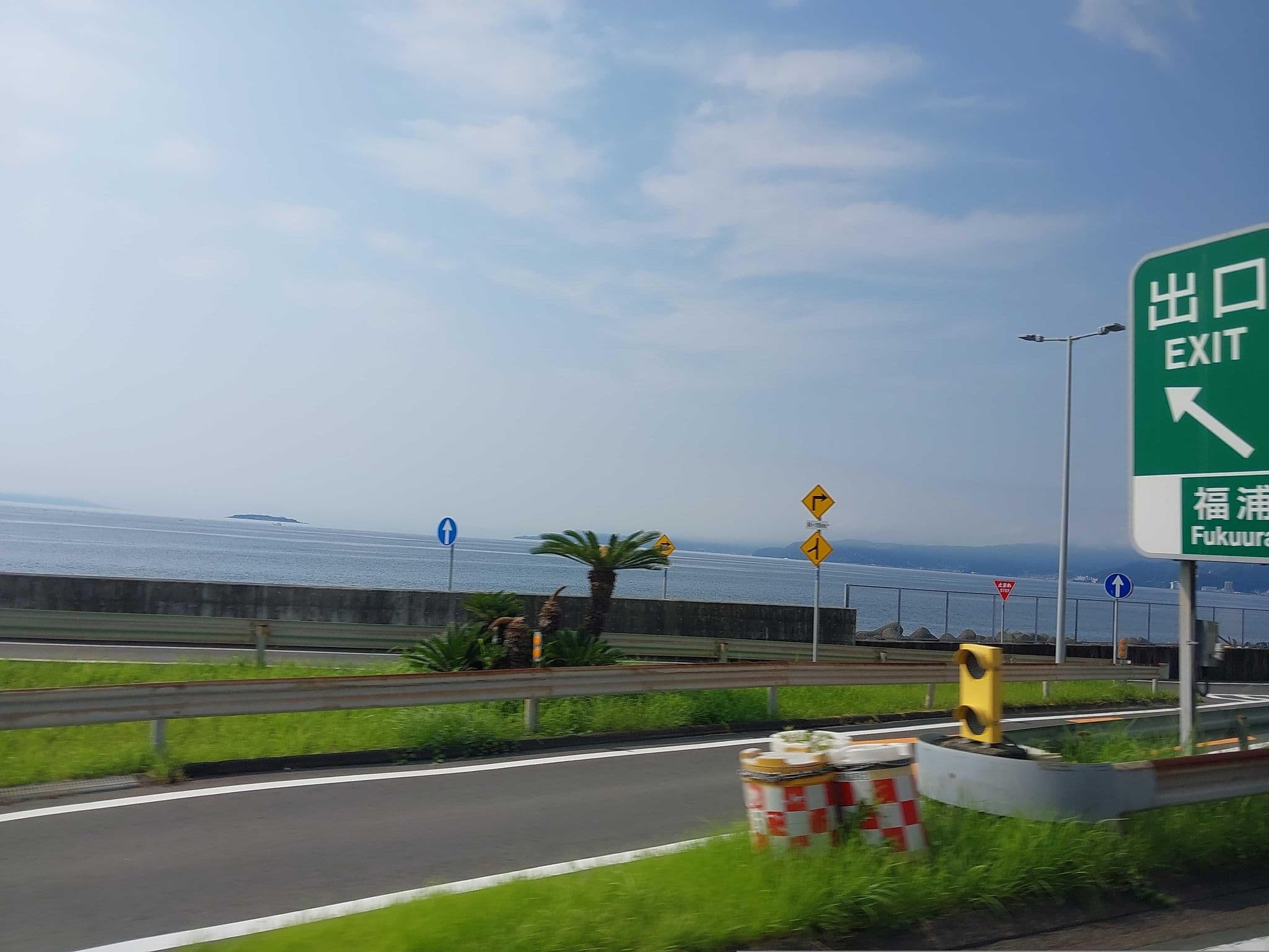 Street view near 民宿涼, Manazuru — © ChenJJ (CC BY-SA · Mapillary)