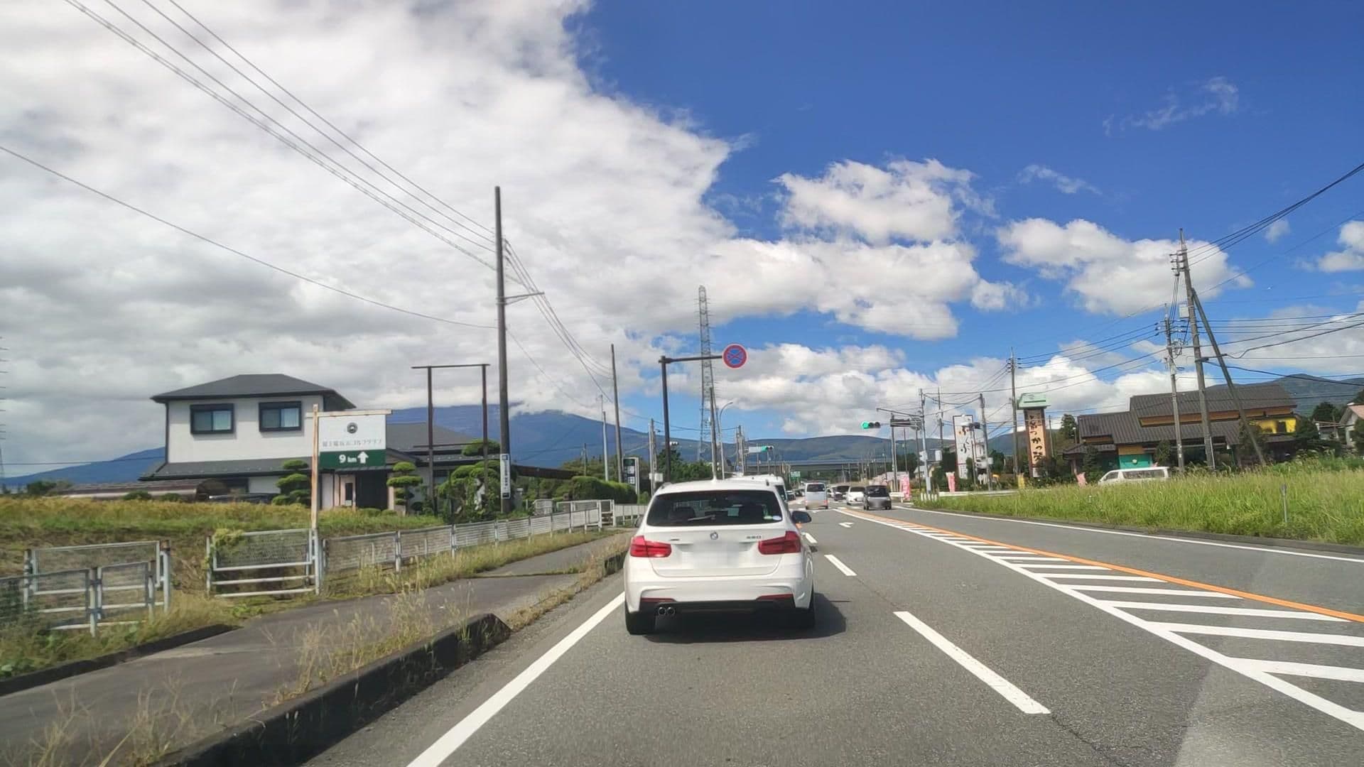 Street view near HOTEL GLAMROSE, Gotemba — © drivephotograph (CC BY-SA · Mapillary)