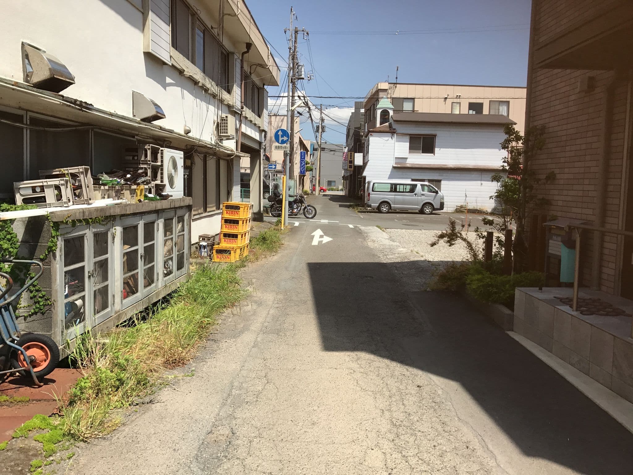 Street view near 旅館 勢力, Susono — © yaritsusozai (CC BY-SA · Mapillary)