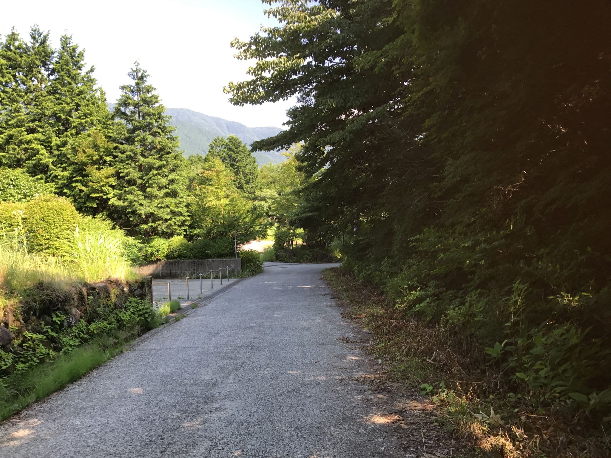 Street view near いちい亭, Hakone — © yaritsusozai (CC BY-SA · Mapillary)