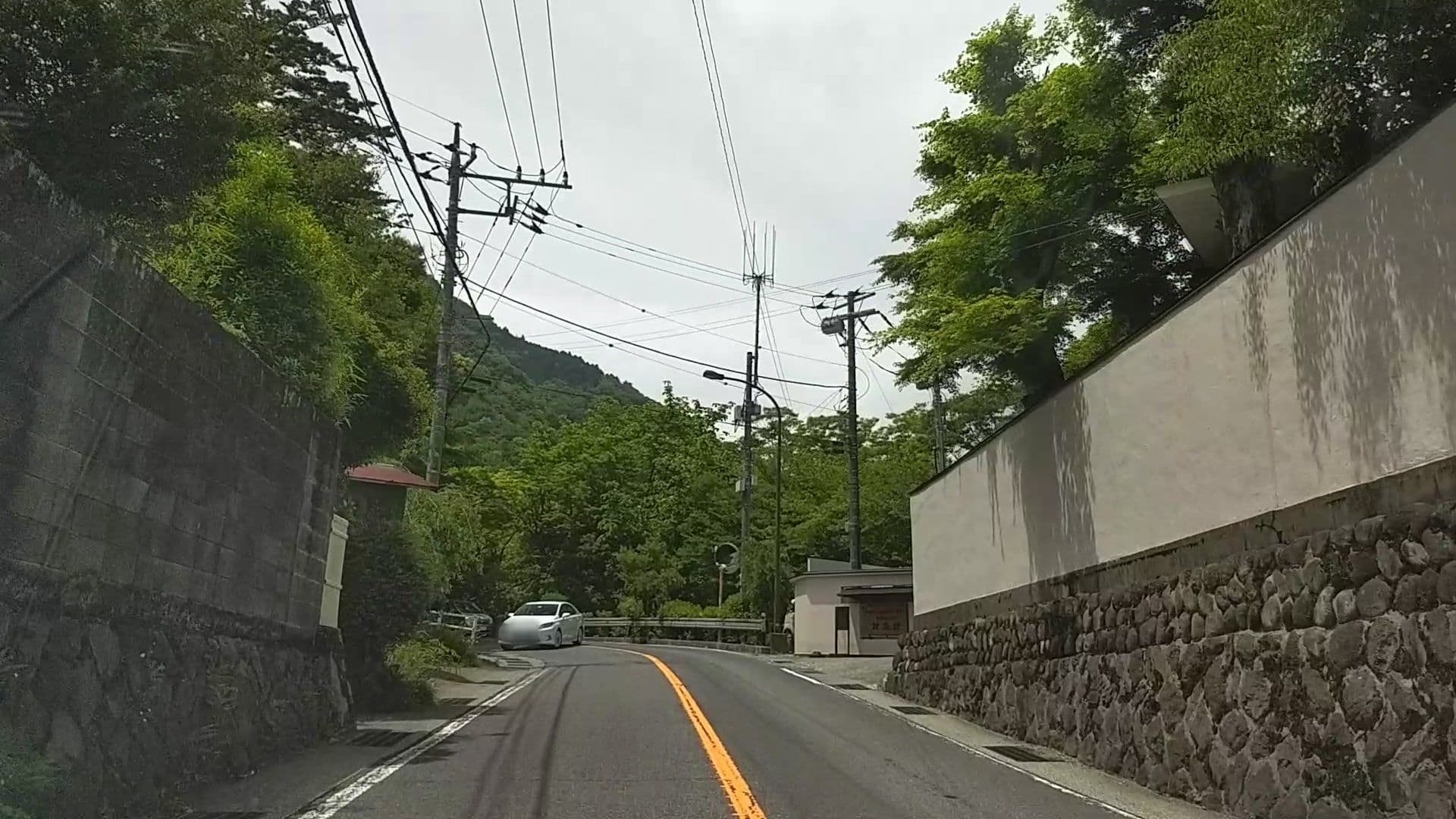 Street view near 対岳荘私学共済宿泊所, Hayakawa — © drivephotograph (CC BY-SA · Mapillary)
