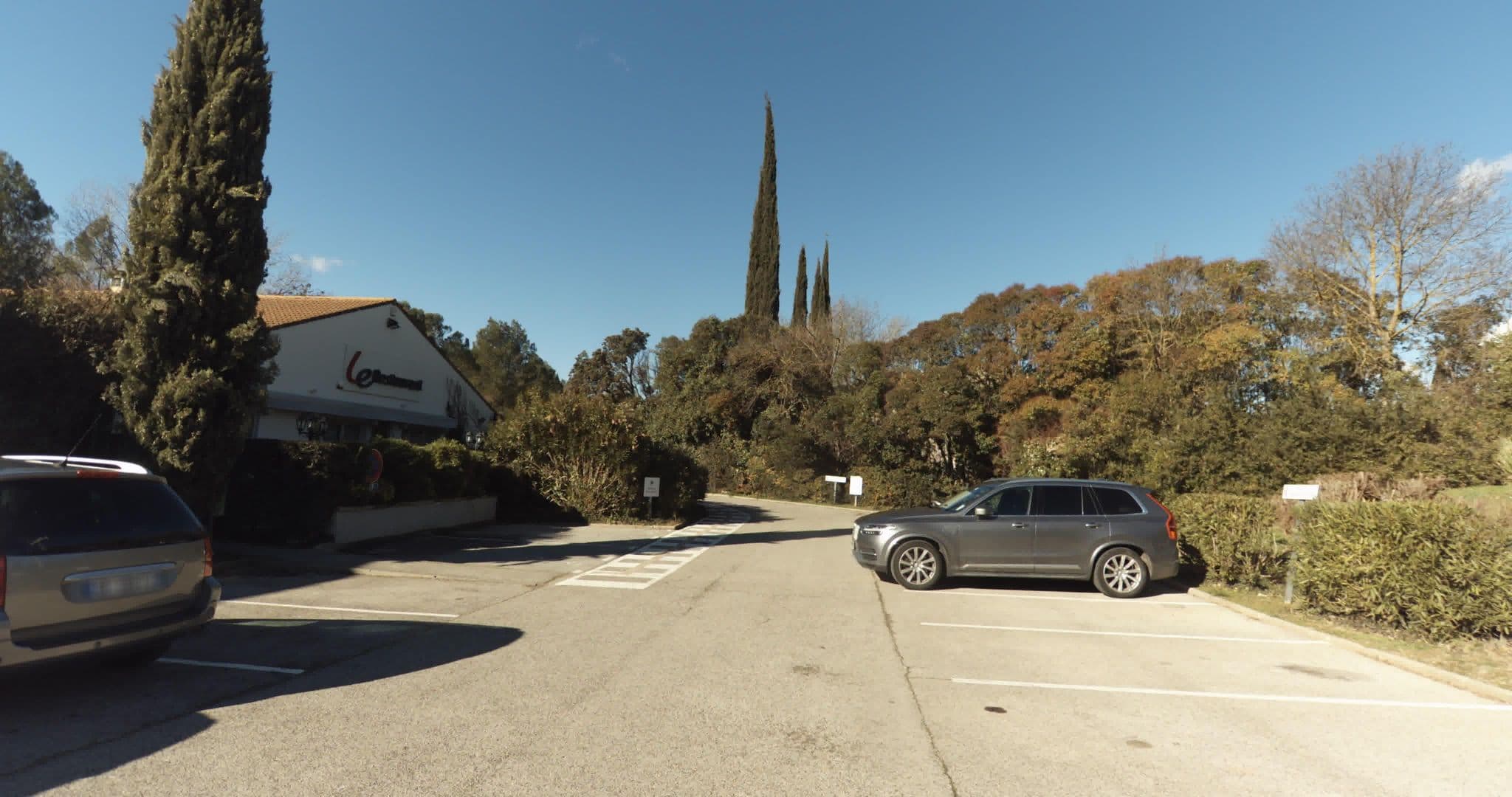 Street view near Campanile Meyreuil - Aix Est, Meyreuil — © sogefi (CC BY-SA · Mapillary)