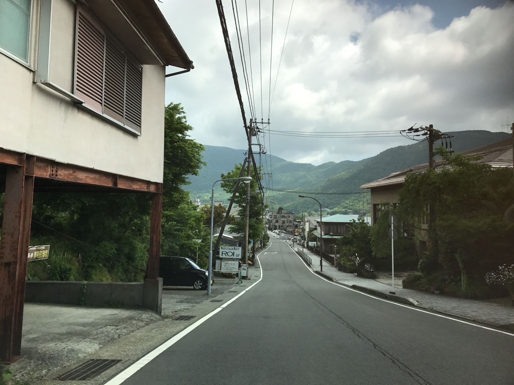 Street view near 長楽荘中路旅館, Hakone — © yaritsusozai (CC BY-SA · Mapillary)