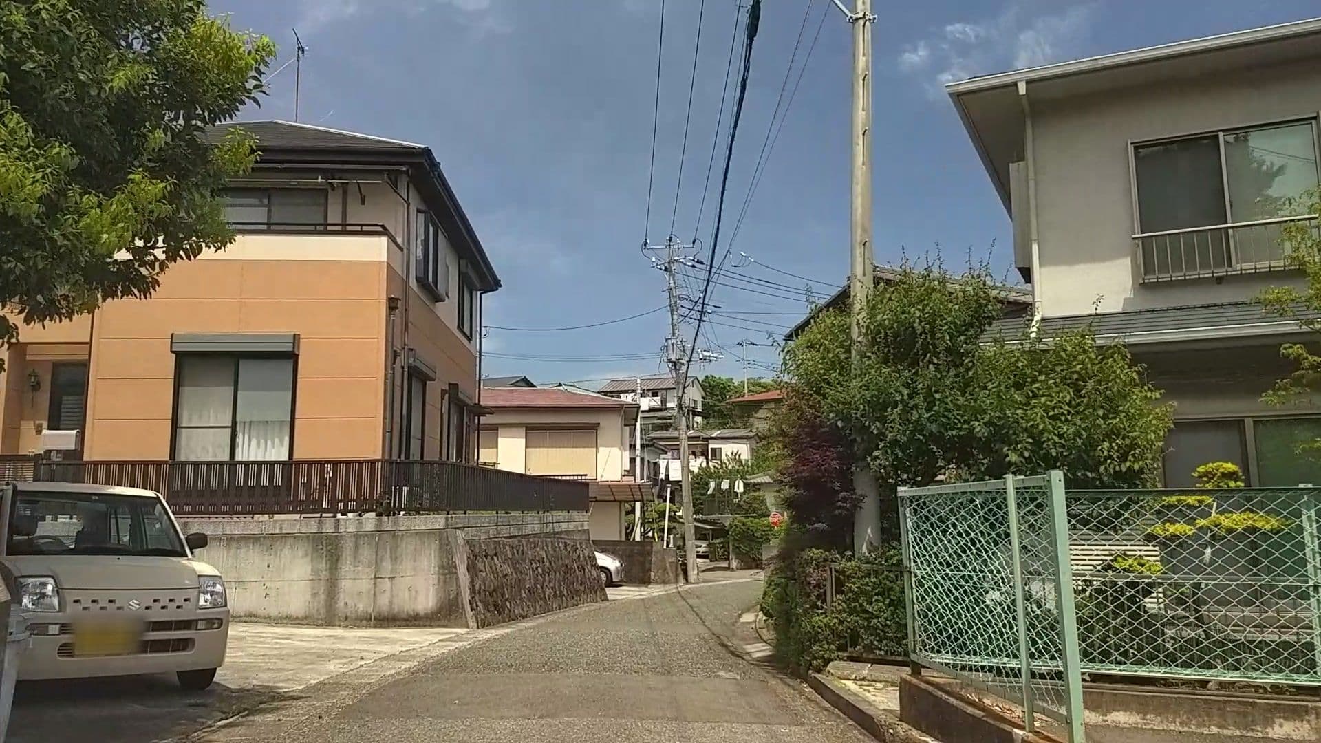 Street view near 真鶴半島 グルメと天然温泉の宿 SHIOSAI, Manazuru — © drivephotograph (CC BY-SA · Mapillary)