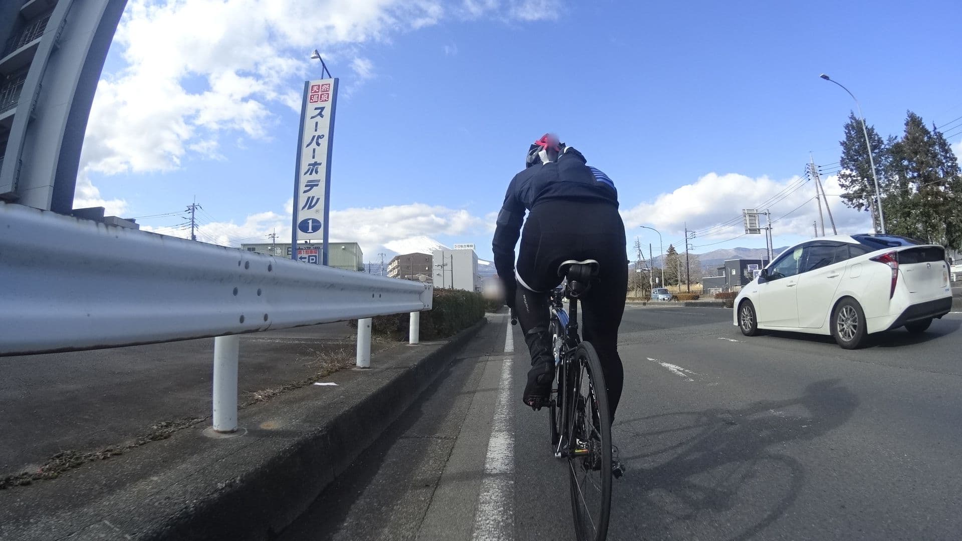 Street view near スーパーホテル御殿場Ⅰ号館, Gotemba — © tmogi21a (CC BY-SA · Mapillary)