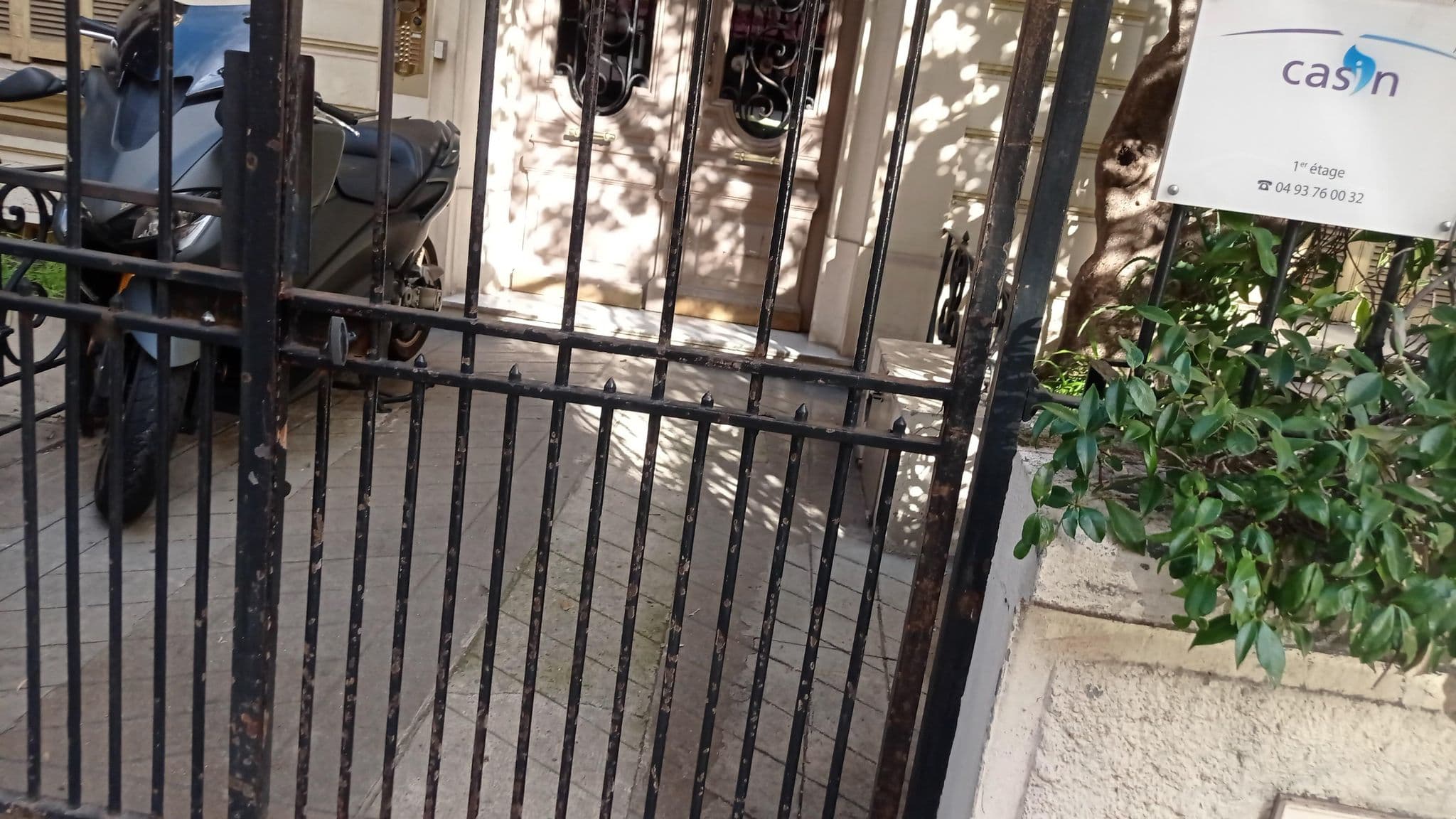 Street view near Villa Otero, Vernier — © Sanchezbabs (CC BY-SA · Mapillary)