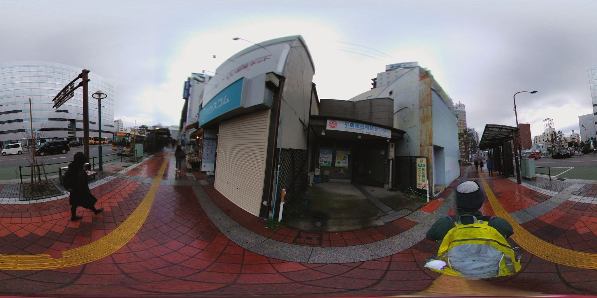 Street view near 東横イン 湘南平塚駅北口2, Hiratsuka — © mura (CC BY-SA · Mapillary)