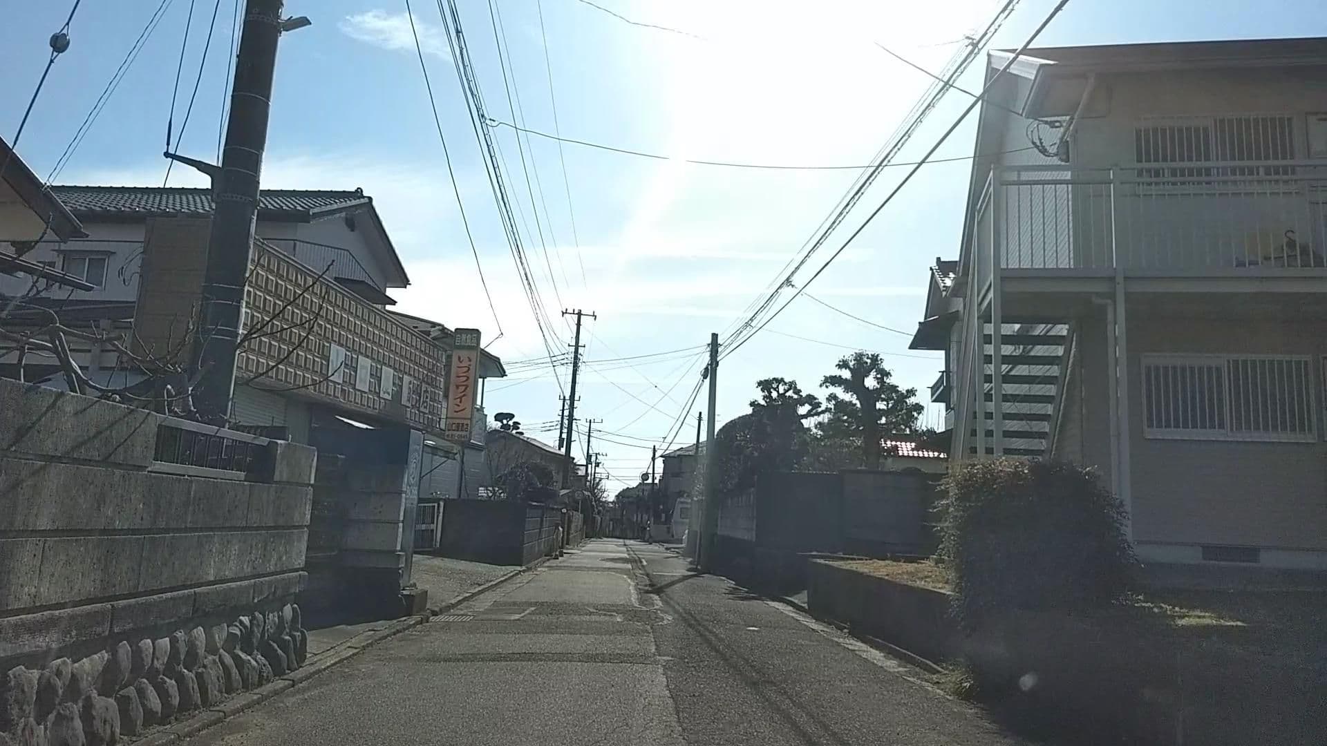 Street view near 山口屋酒店, Hadano — © drivephotograph (CC BY-SA · Mapillary)