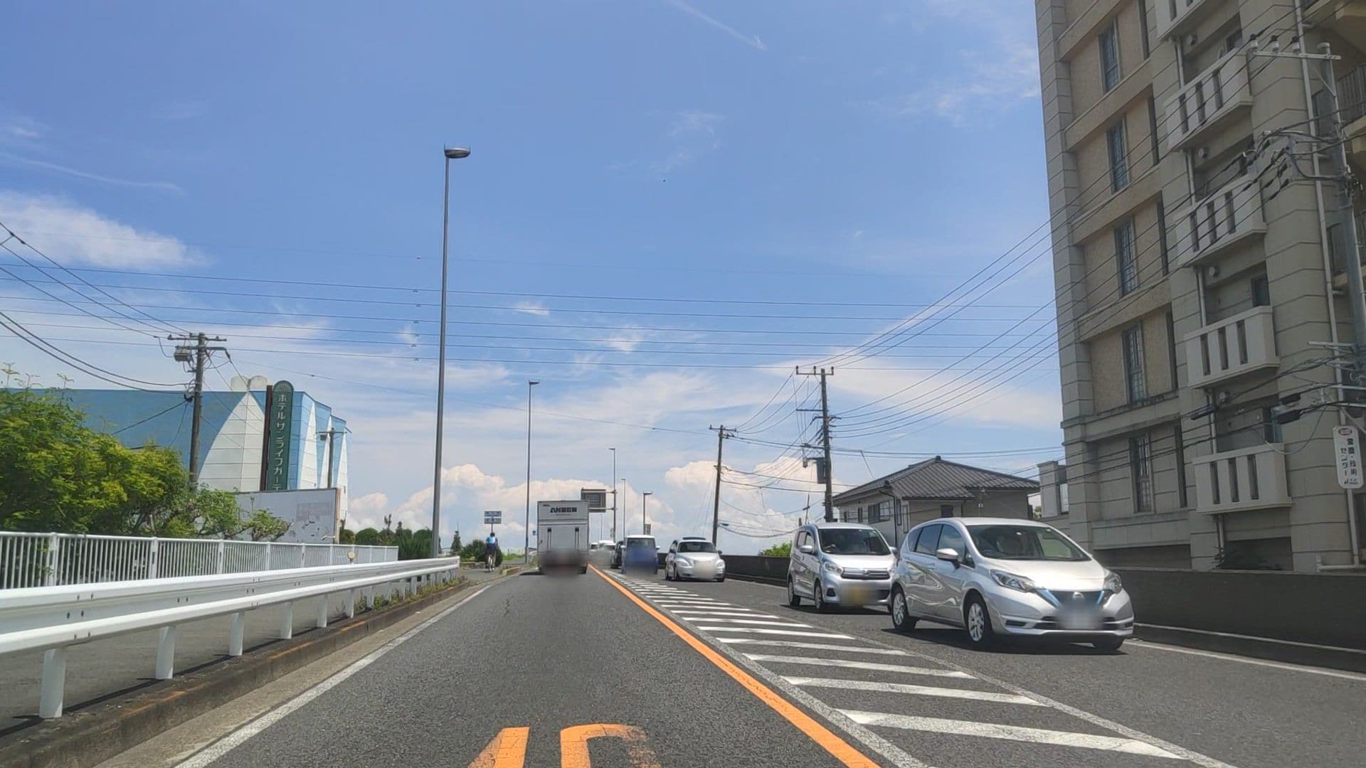 Street view near HOTEL SUNLIFE GARDEN, Hiratsuka — © drivephotograph (CC BY-SA · Mapillary)