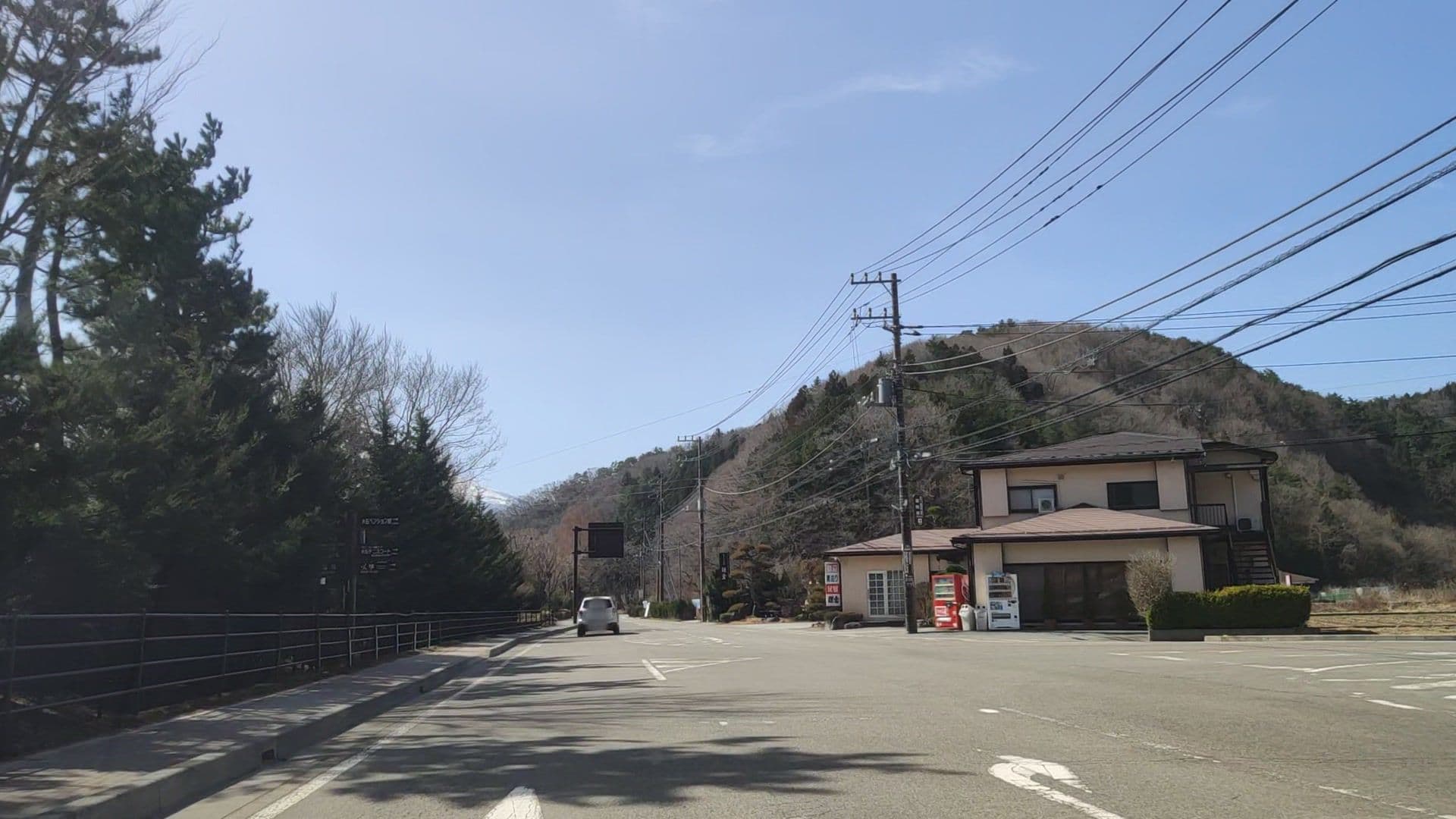 Street view near 民宿 鎌倉, Narusawa — © drivephotograph (CC BY-SA · Mapillary)