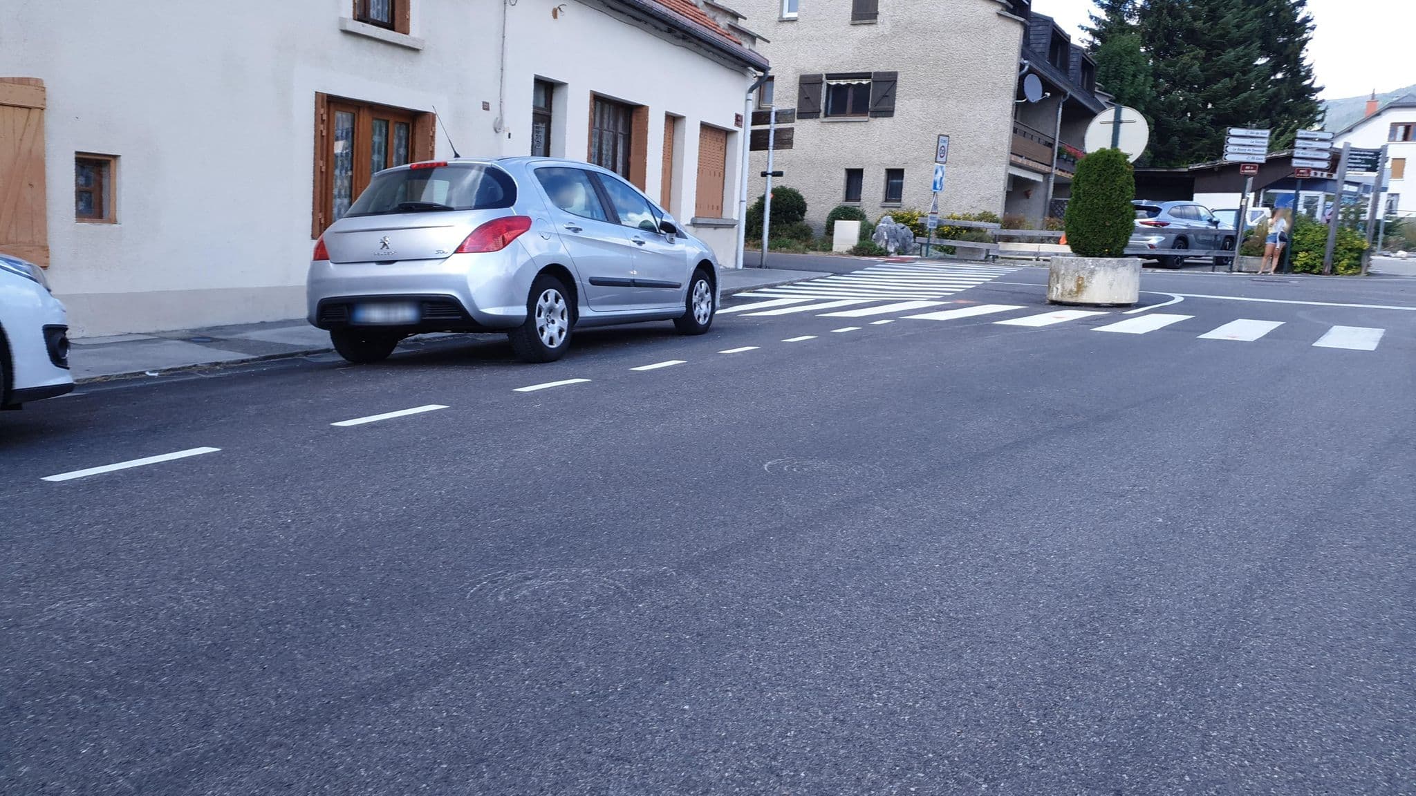 Street view near La Buffe, Autrans — © binnette (CC BY-SA · Mapillary)