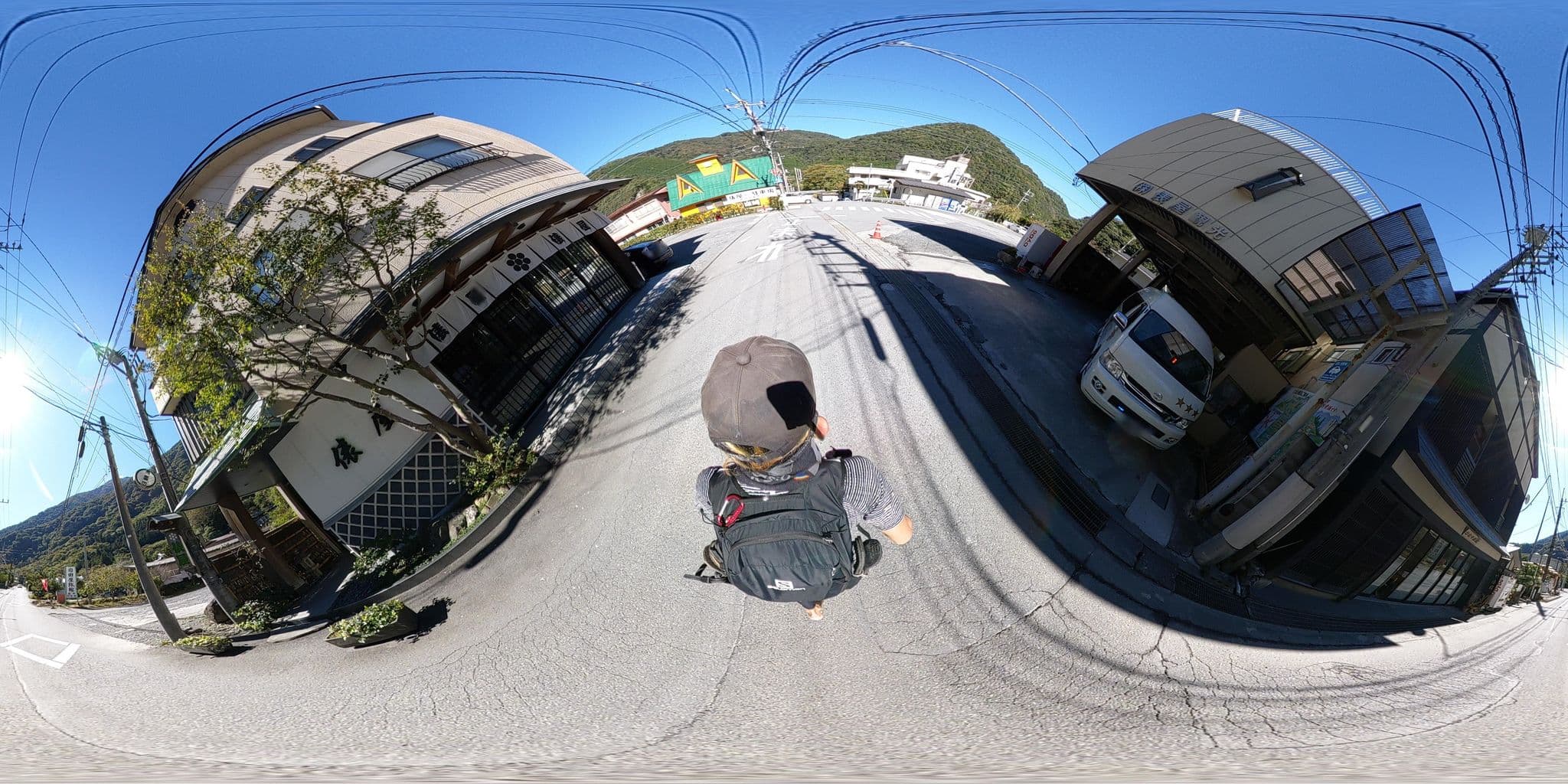 Street view near 俵屋旅館, Iitomi — © yshayakawa (CC BY-SA · Mapillary)