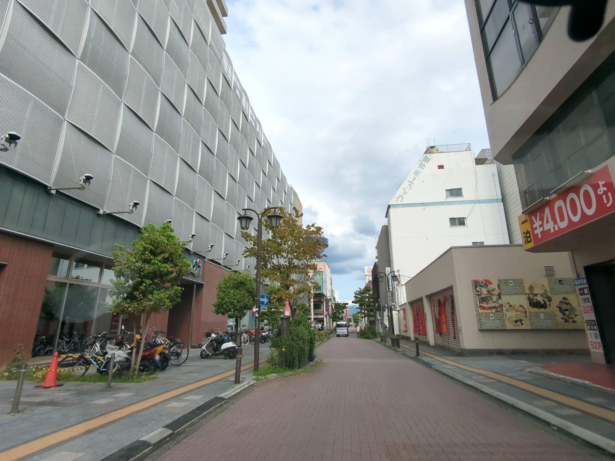 Street view near ビジネスホテル ニシコー, Kofu — © gc27 (CC BY-SA · Mapillary)