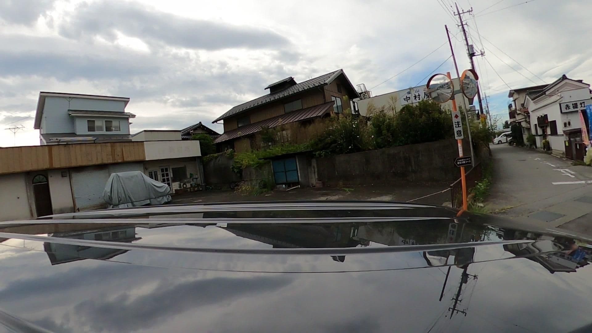 Street view near 大和旅館, Enzan — © kojiroucircle (CC BY-SA · Mapillary)