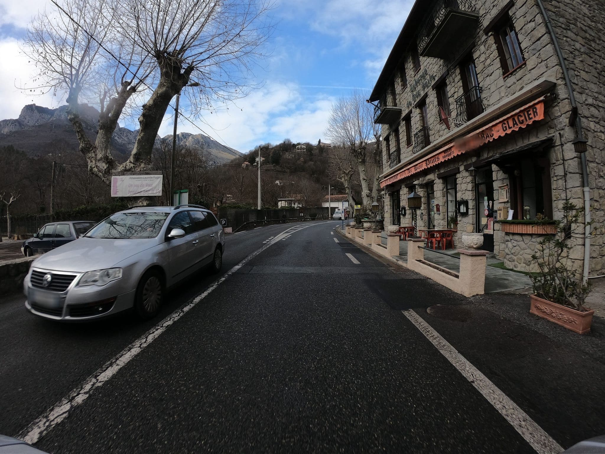 Street view near Auberge du Bon Puits, Lantosque — © joostjakob (CC BY-SA · Mapillary)
