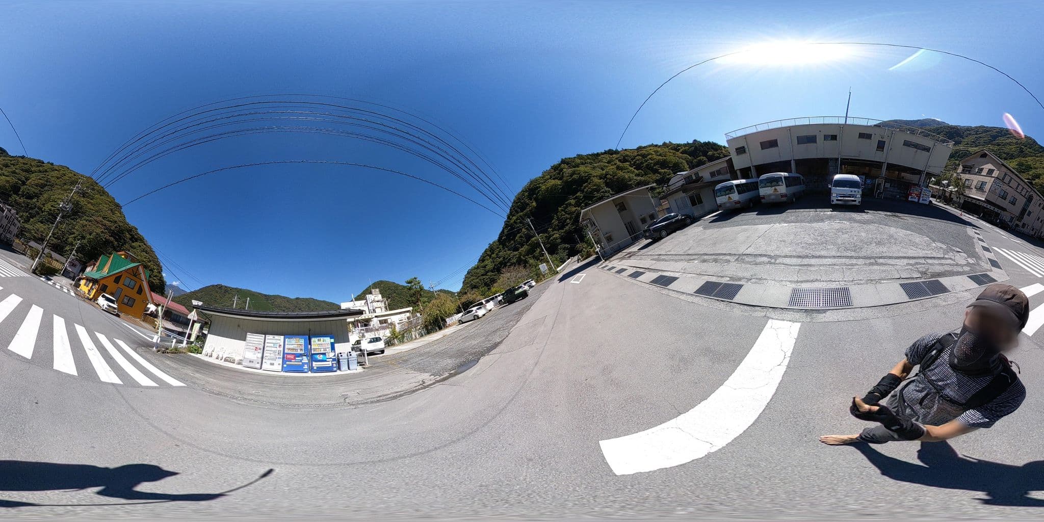 Street view near 粉奈屋旅館, Iitomi — © yshayakawa (CC BY-SA · Mapillary)