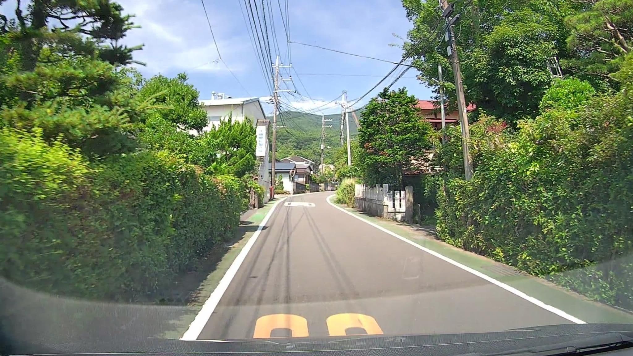 Street view near 宿坊 いわ江, Isehara — © mzaki (CC BY-SA · Mapillary)